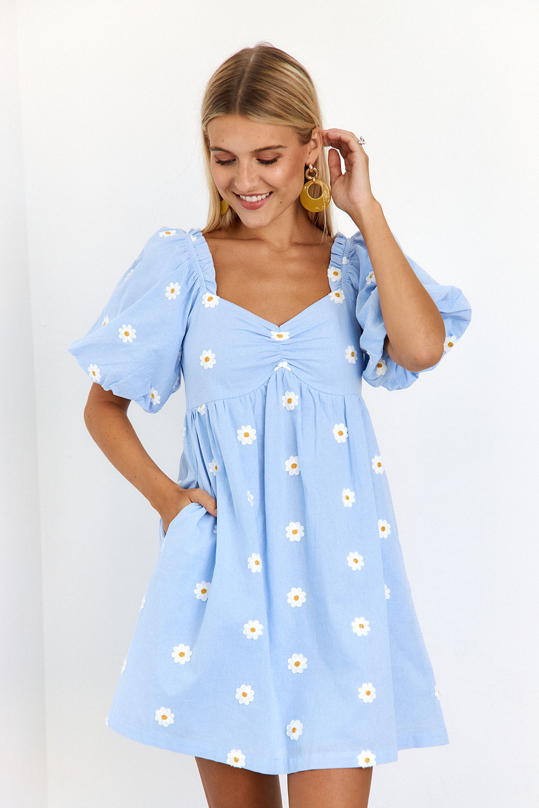 Colleen Daisy Print Mini Dress - fab'rik
