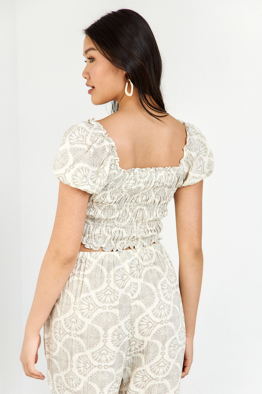 Penny Front Tie Ruched Crop Top - fab'rik
