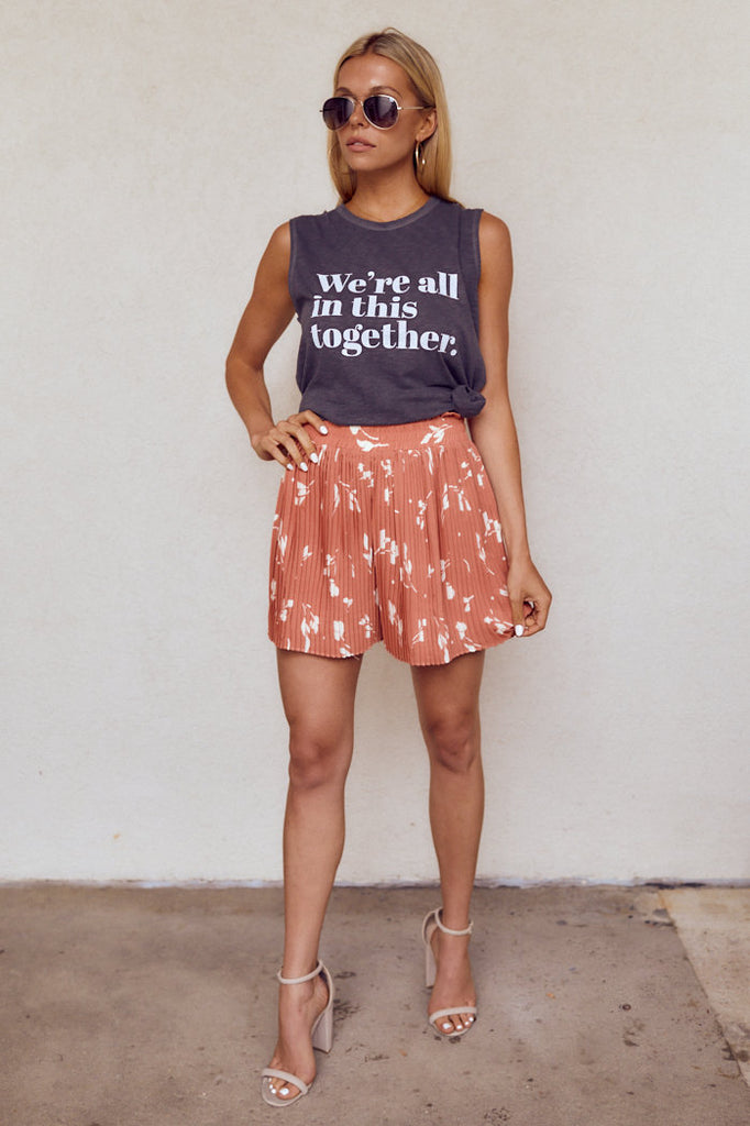 Mariner Floral Pleated Shorts - fab'rik