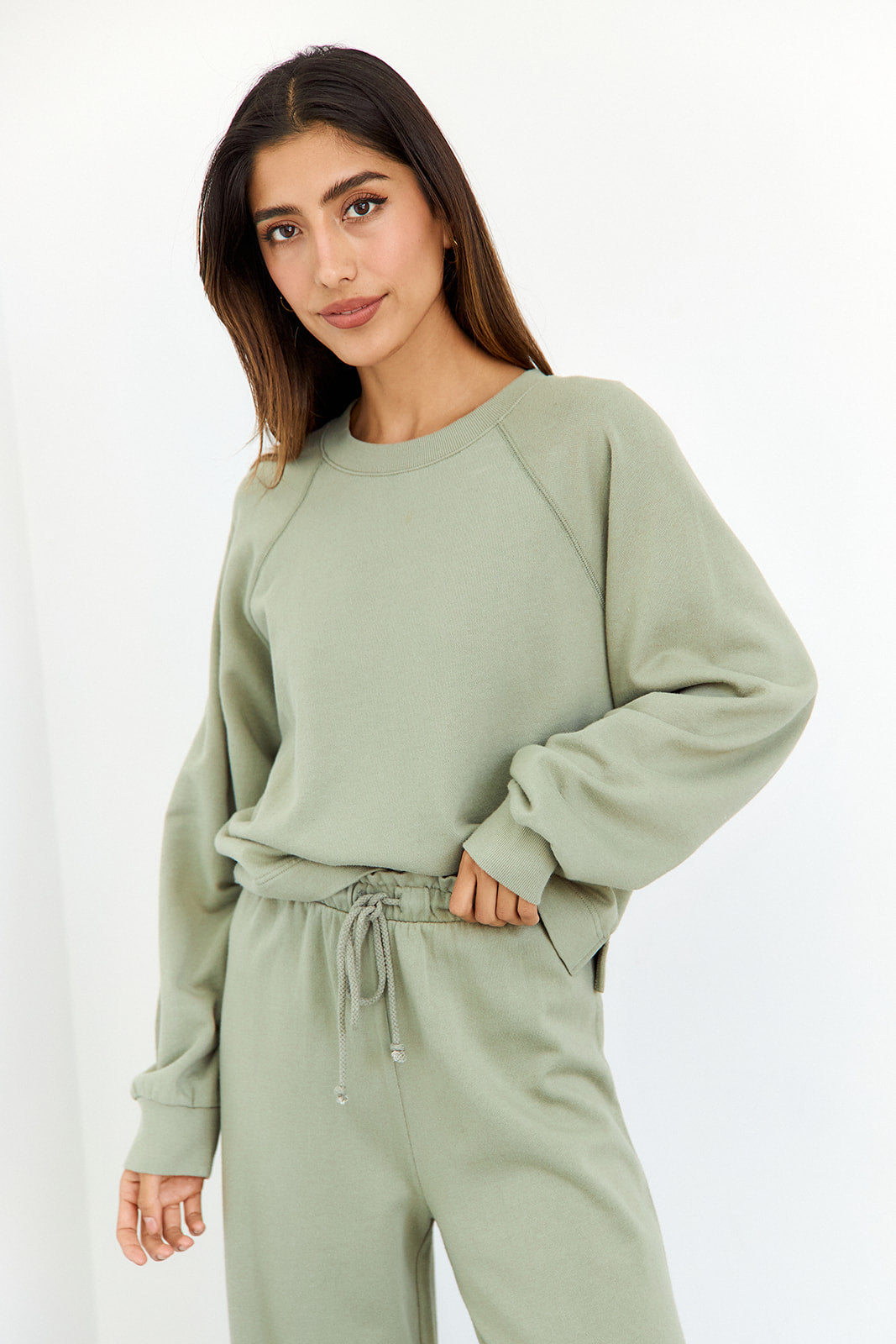 Z-Supply Cayden Raglan Long Sleeve Sweatshirt - fab'rik