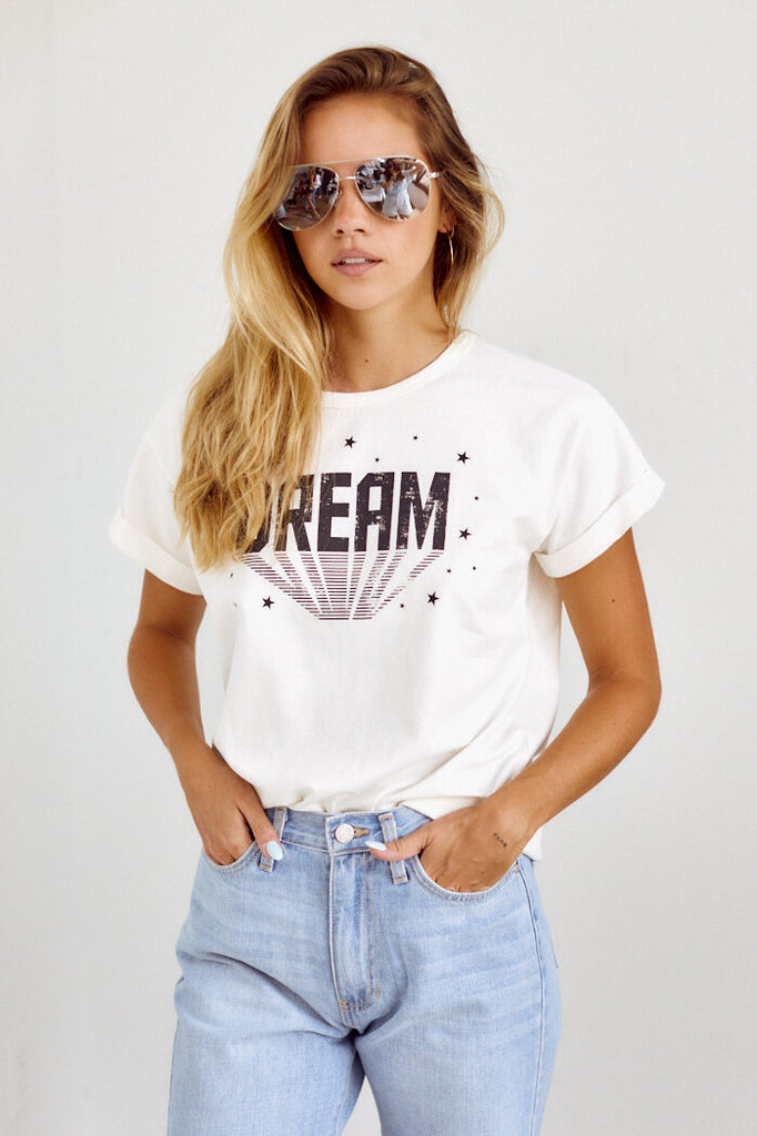 "Dream" Graphic Tee - fab'rik