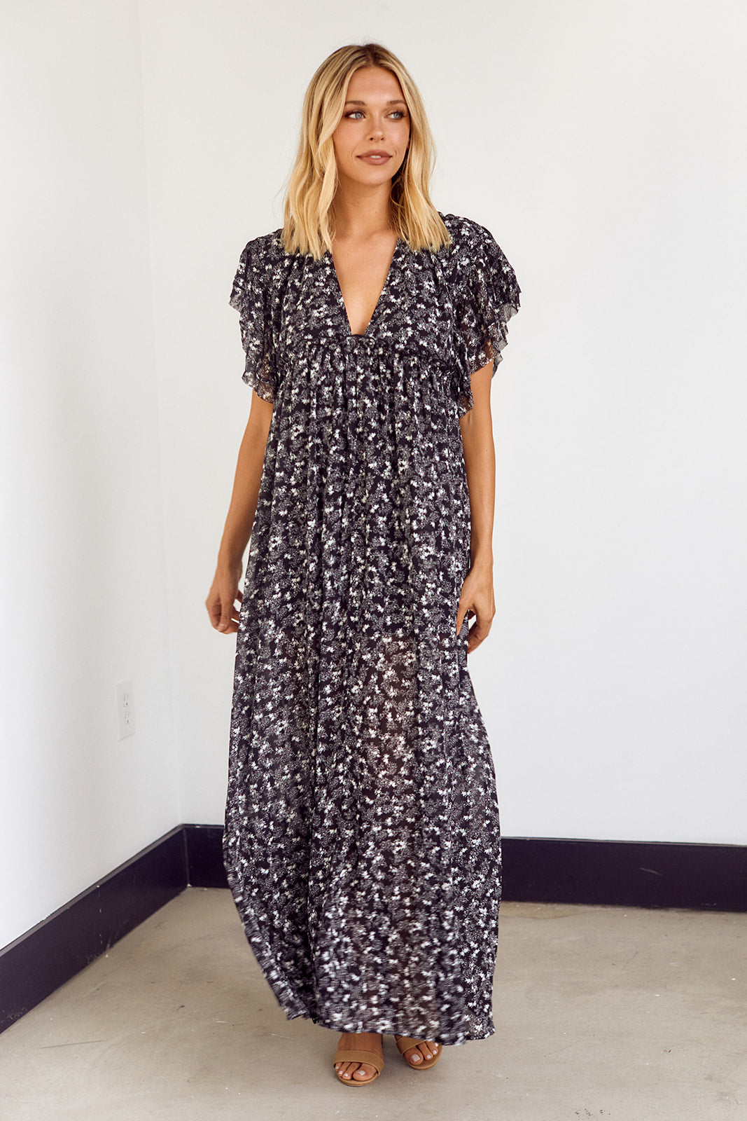 SALE - Inverness Ruffled Sleeve Floral Maxi Dress - fab'rik