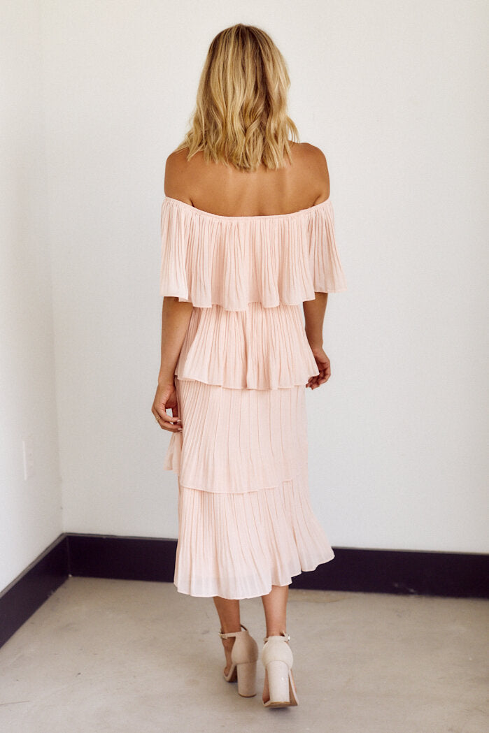 Brooklyn Off The Shoulder Pleated Midi Dress - fab'rik