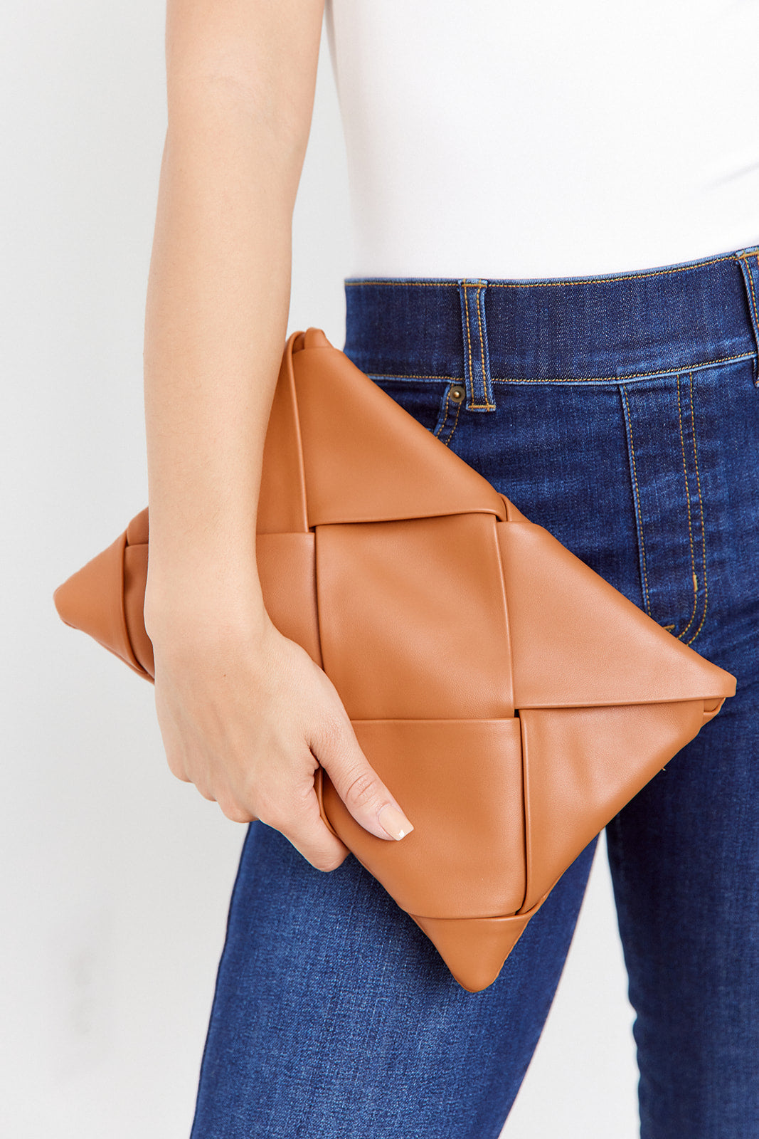 Ariella Woven Clutch - fab'rik