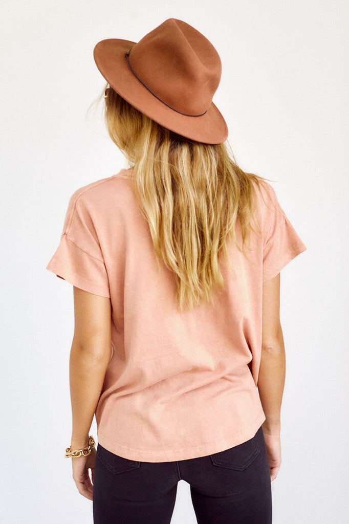 SALE - "Dreamer" Graphic Tee - fab'rik