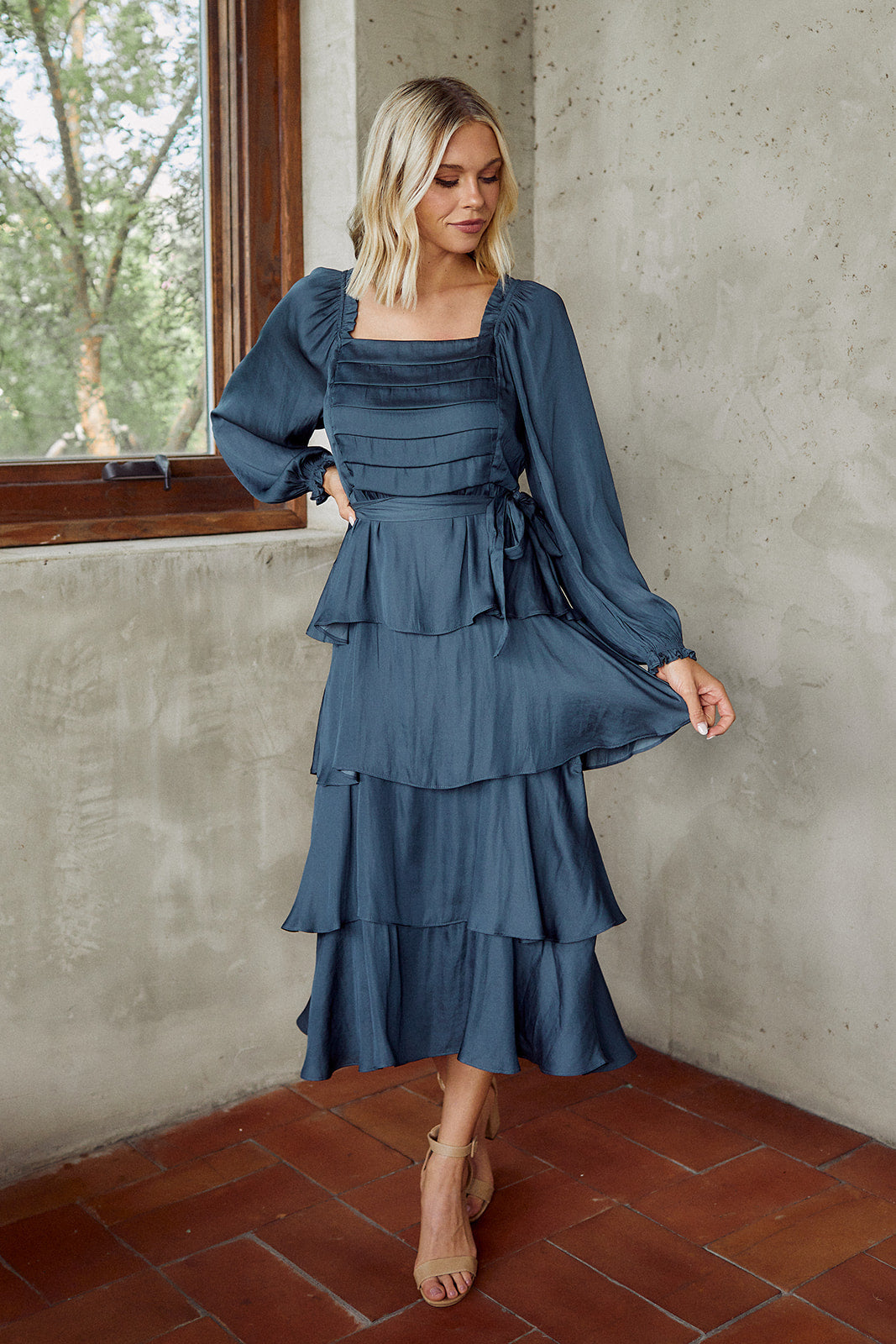 Lorenz Tiered Long Sleeve Midi Dress - fab'rik