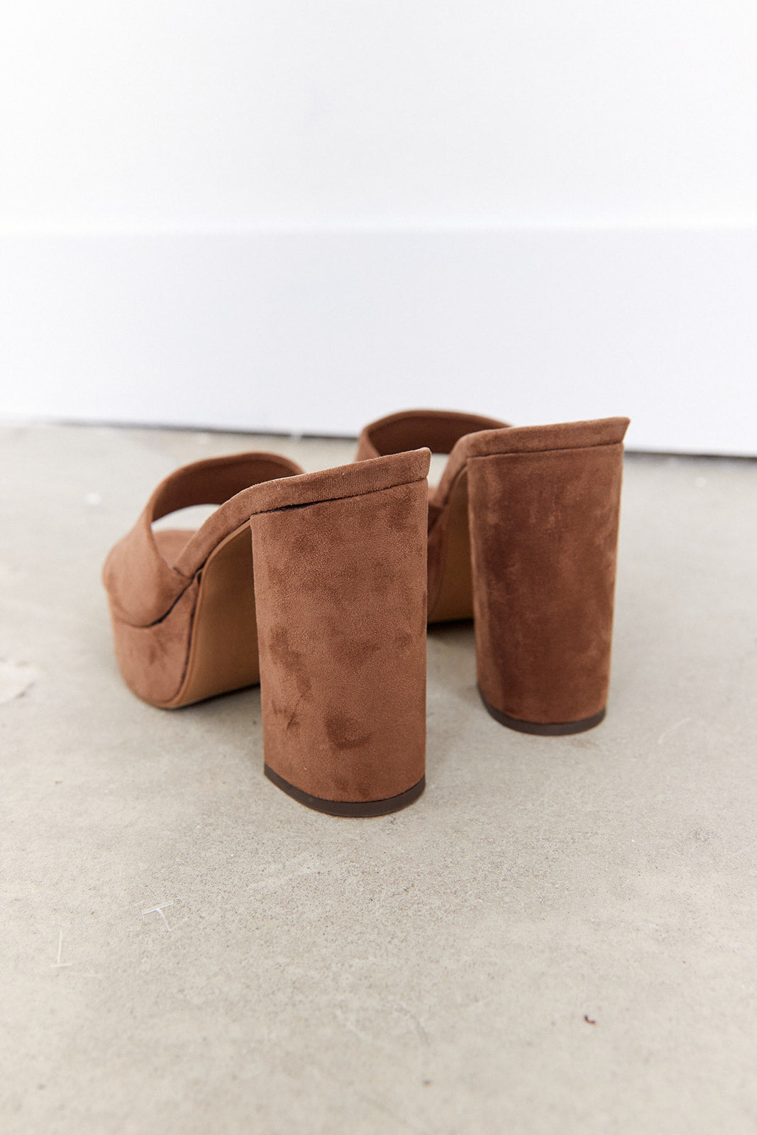 Esther Suede Platform Heel - fab'rik