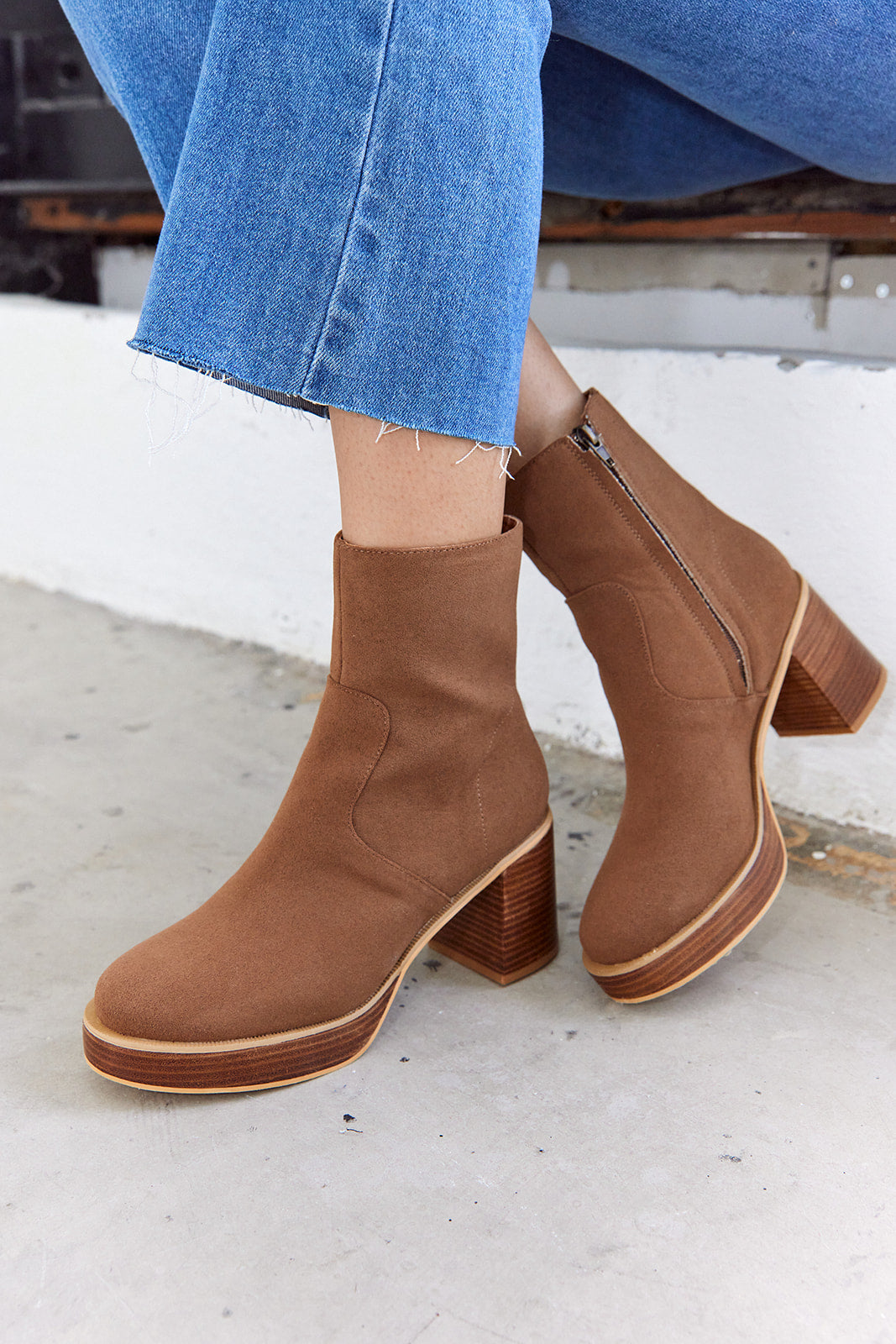 Alexandra Suede Bootie - fab'rik