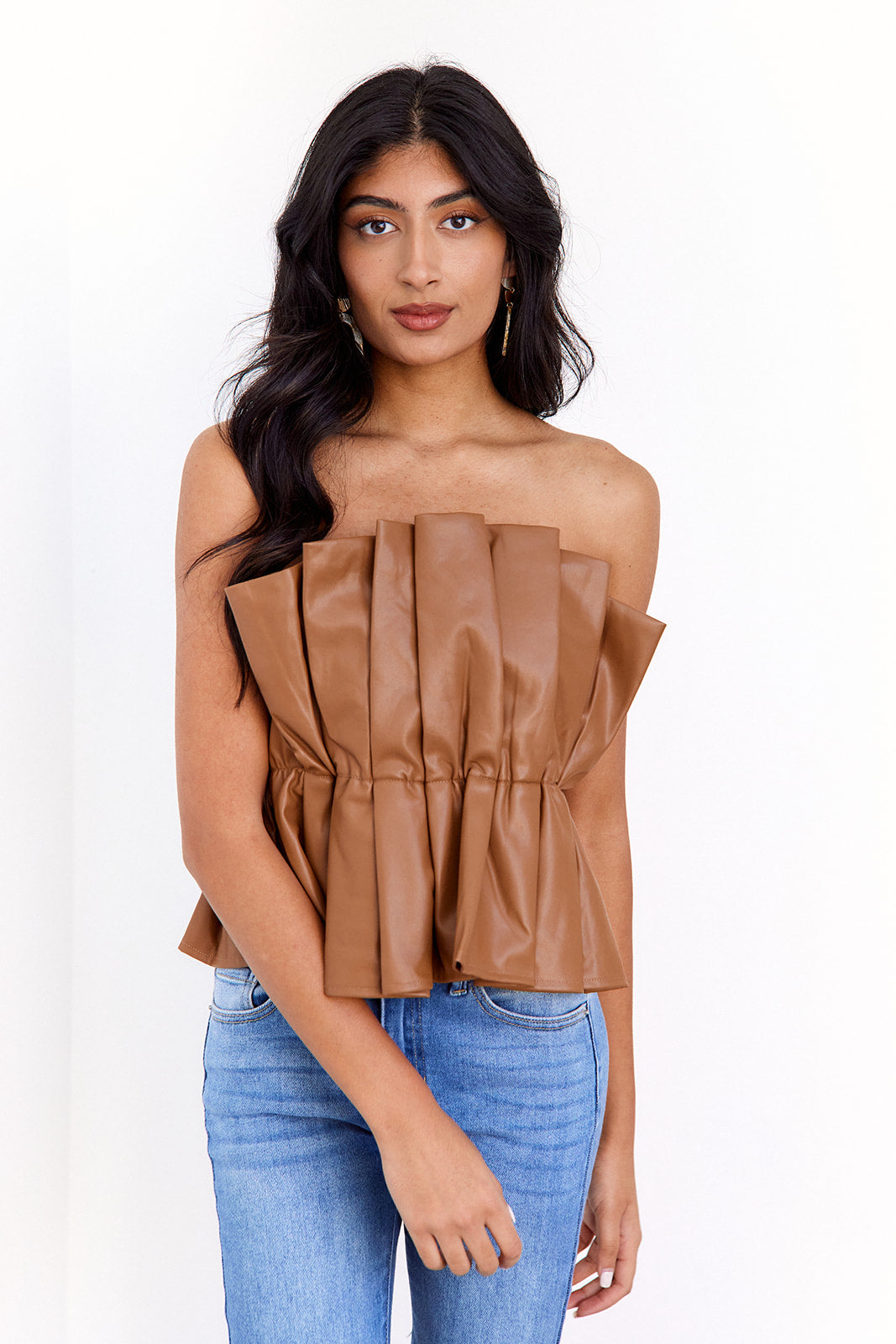 Aivella Sleeveless Pleated Top - fab'rik
