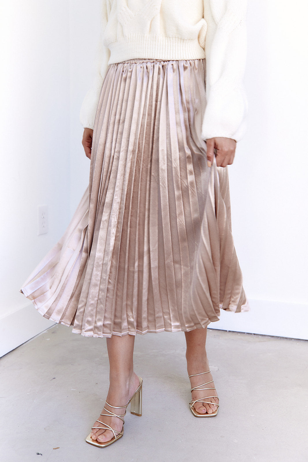 Tillery Pleated Shimmer Midi Skirt - fab'rik