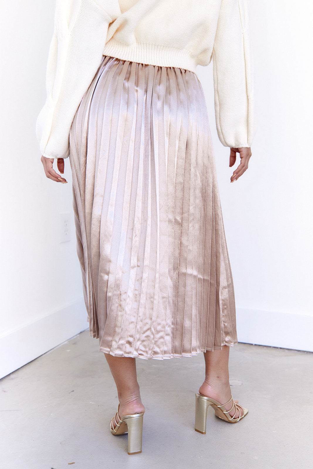 Tillery Pleated Shimmer Midi Skirt - fab'rik