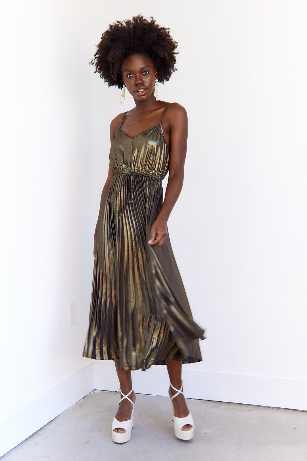 Gianna Pleated Midi Dress - fab'rik