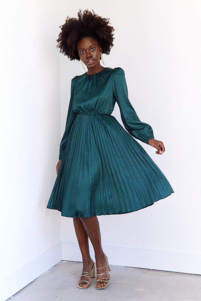 Mia Pleated Midi Dress - fab'rik