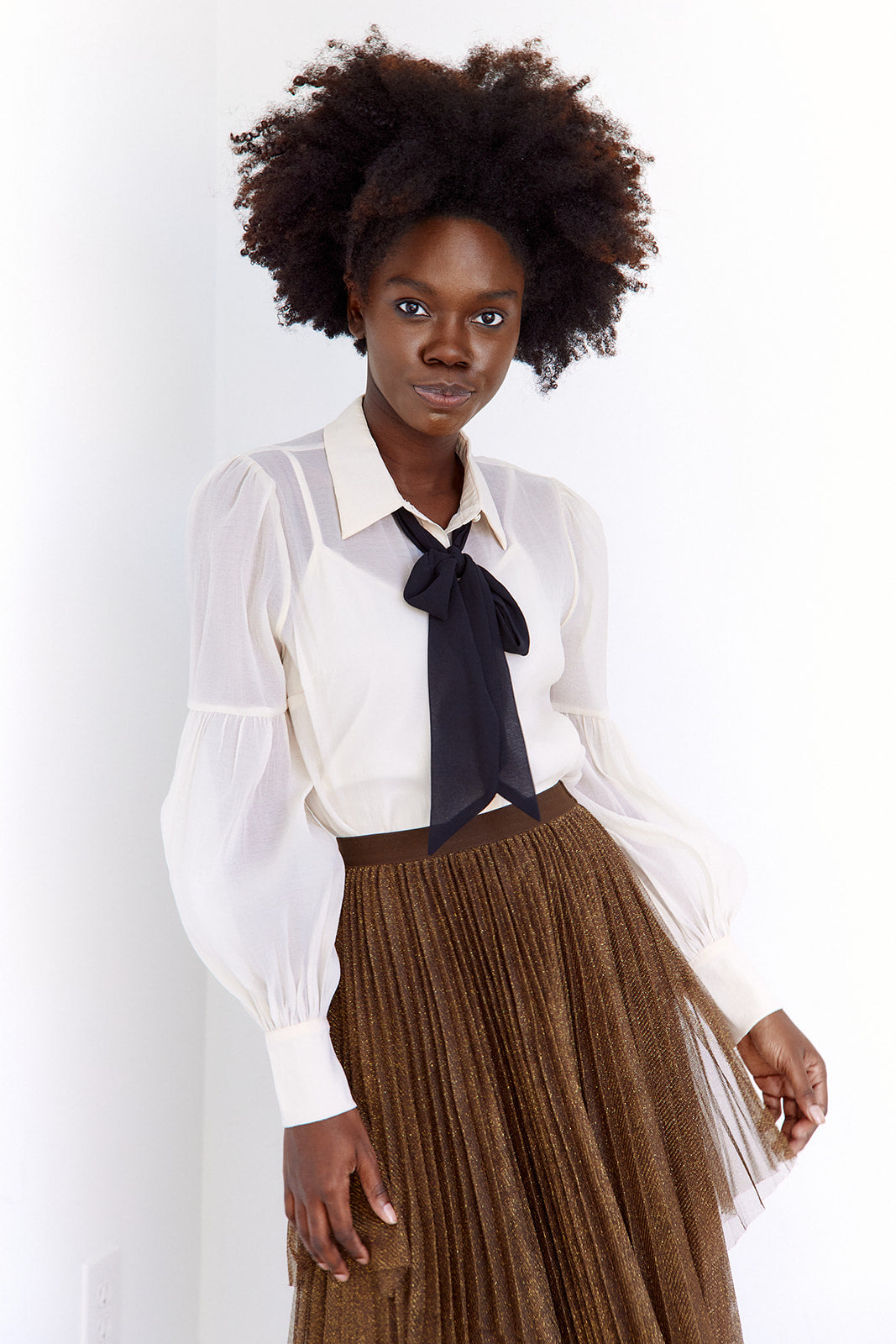 Sarie Tie Blouse - fab'rik
