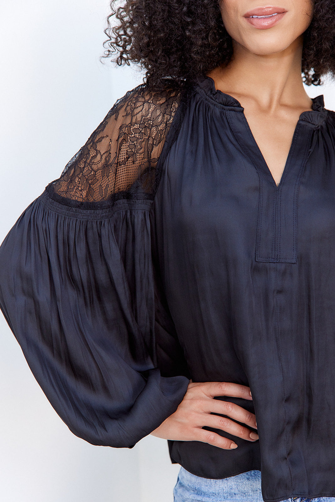 Meg Lace Blouse - fab'rik