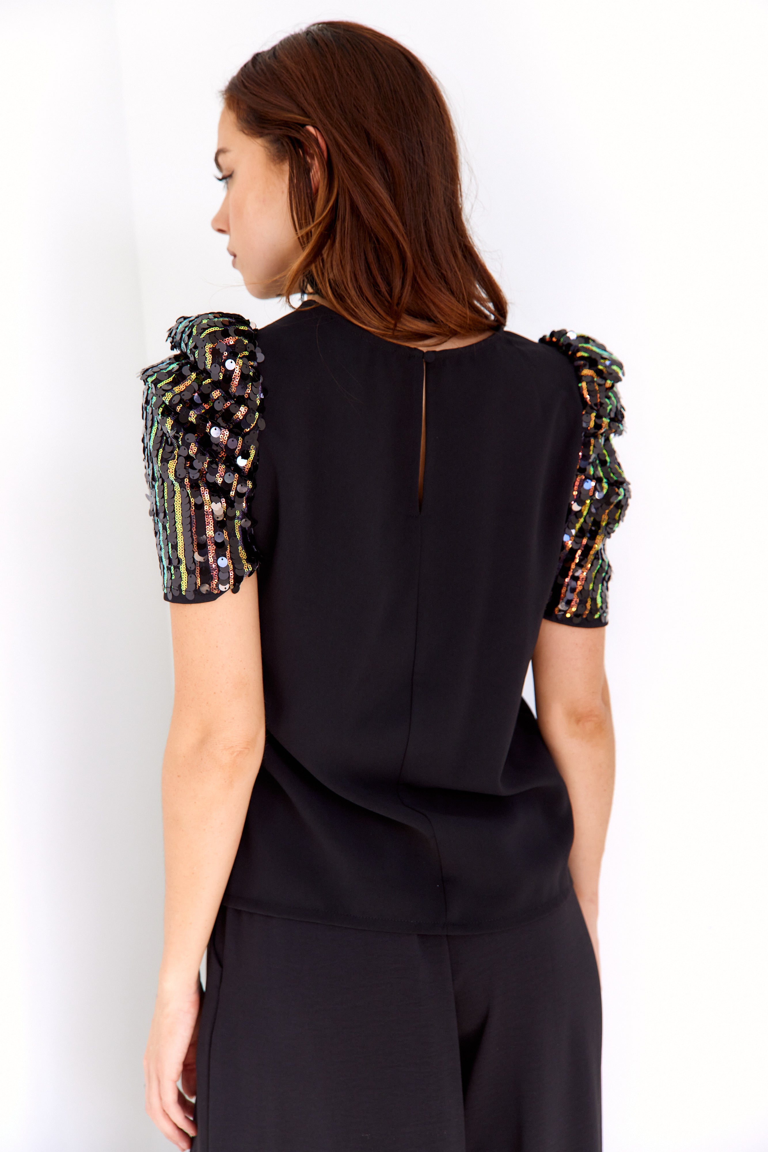 Eliza Sequin Sleeve Top - fab'rik