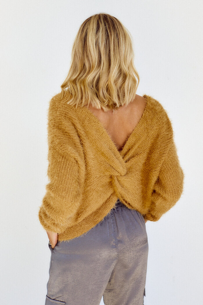 Molanna Scoop Neck Sweater - fab'rik