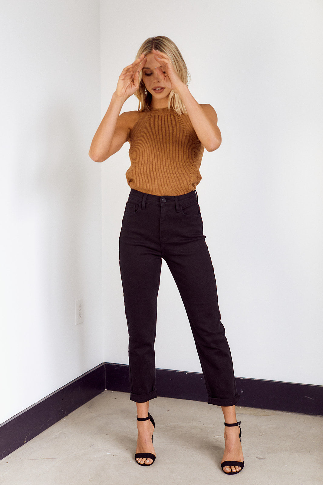 SALE - Torres Rolled Hem Mom Jean - fab'rik