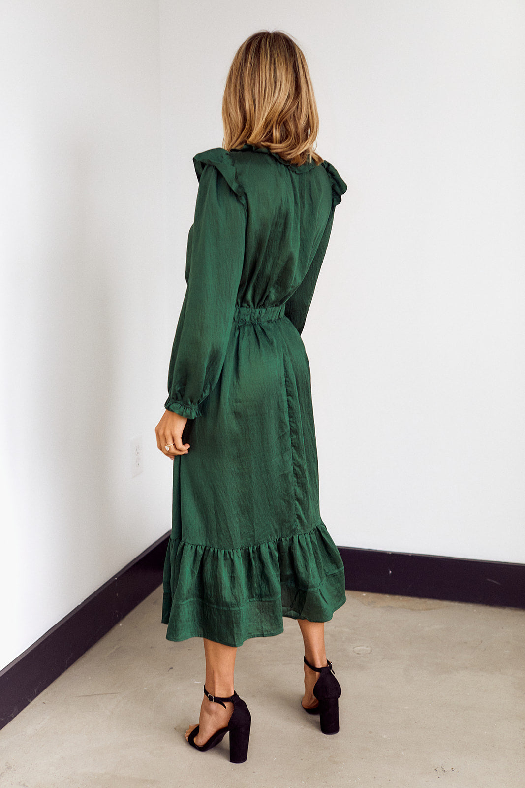 SALE - Zane Ruffled Detail Midi Dress - fab'rik