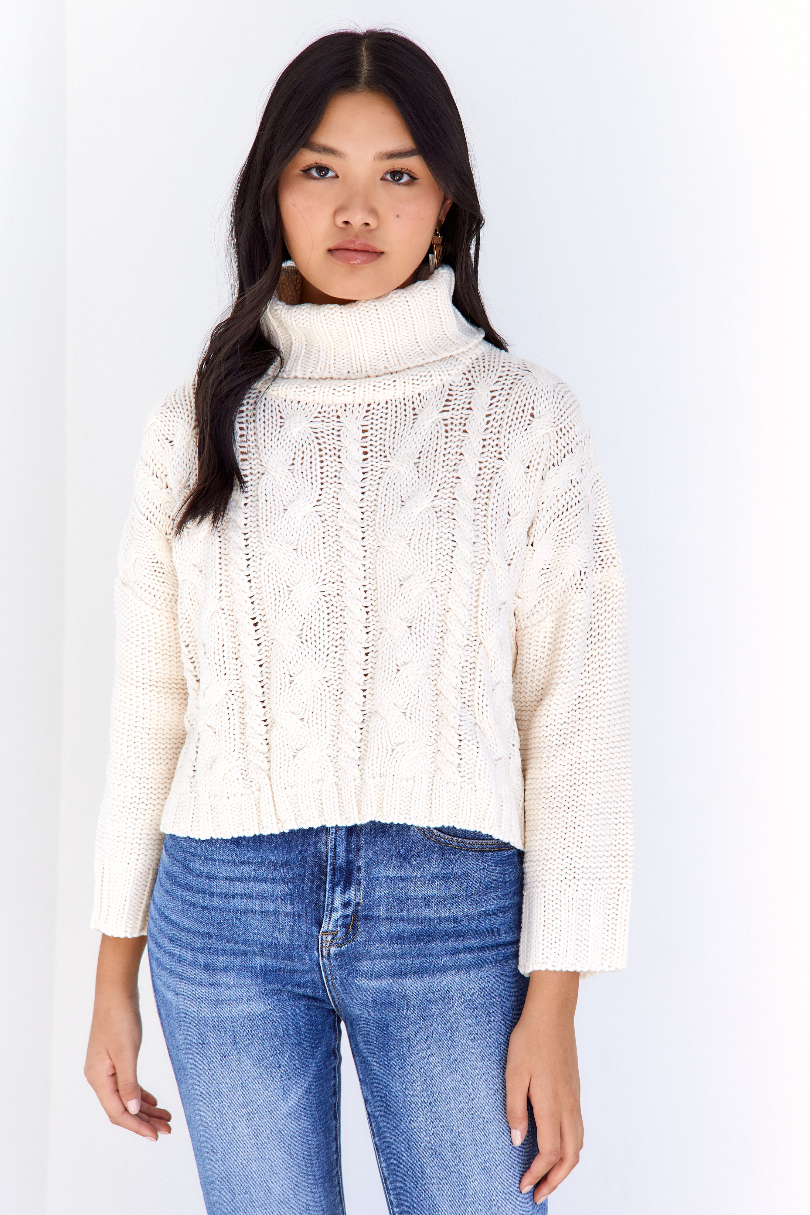 Senna Turtleneck Sweater - fab'rik