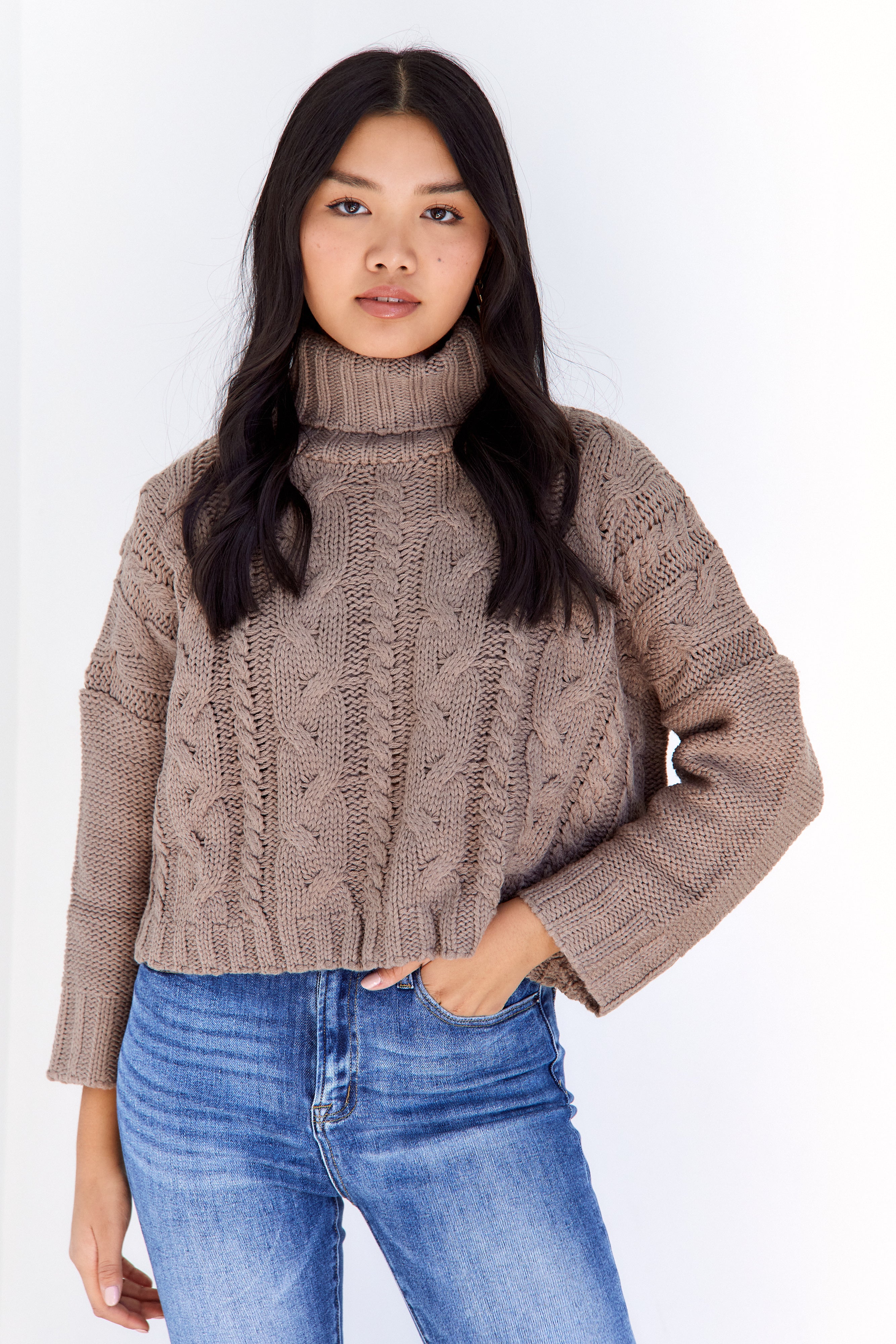 Sonora Cableknit Turtle Neck Sweater - fab'rik