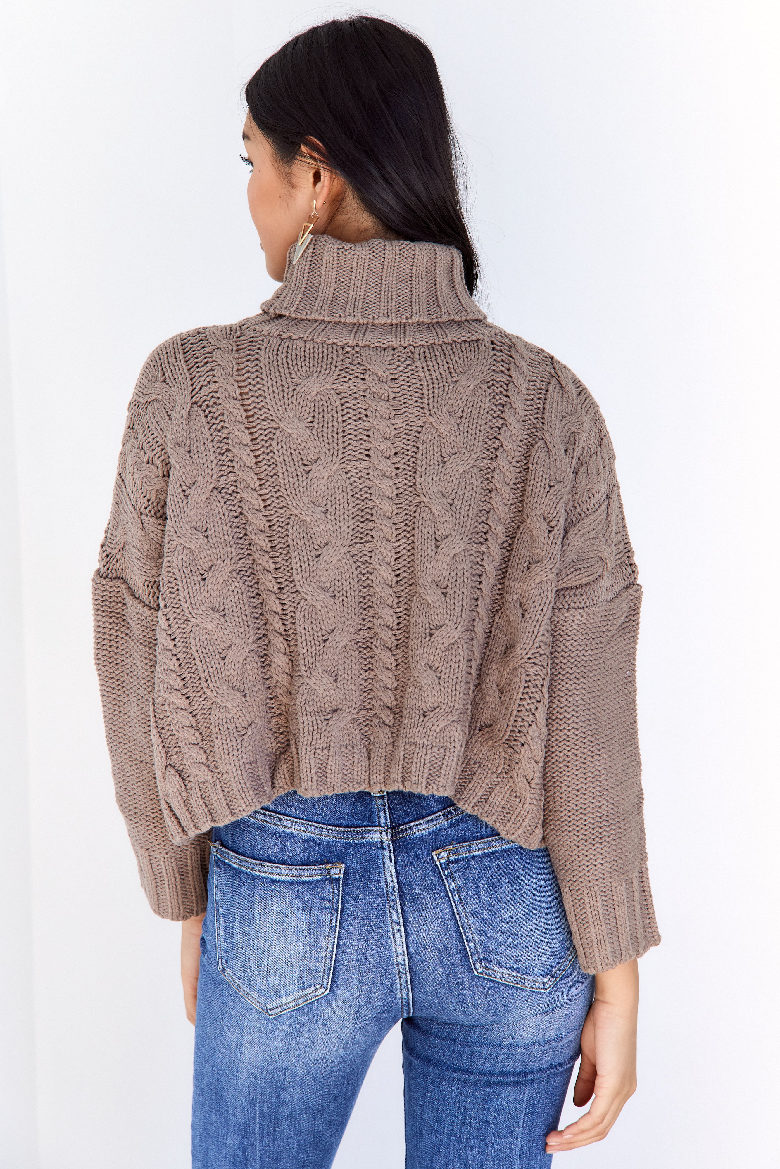 Sonora Cableknit Turtle Neck Sweater - fab'rik