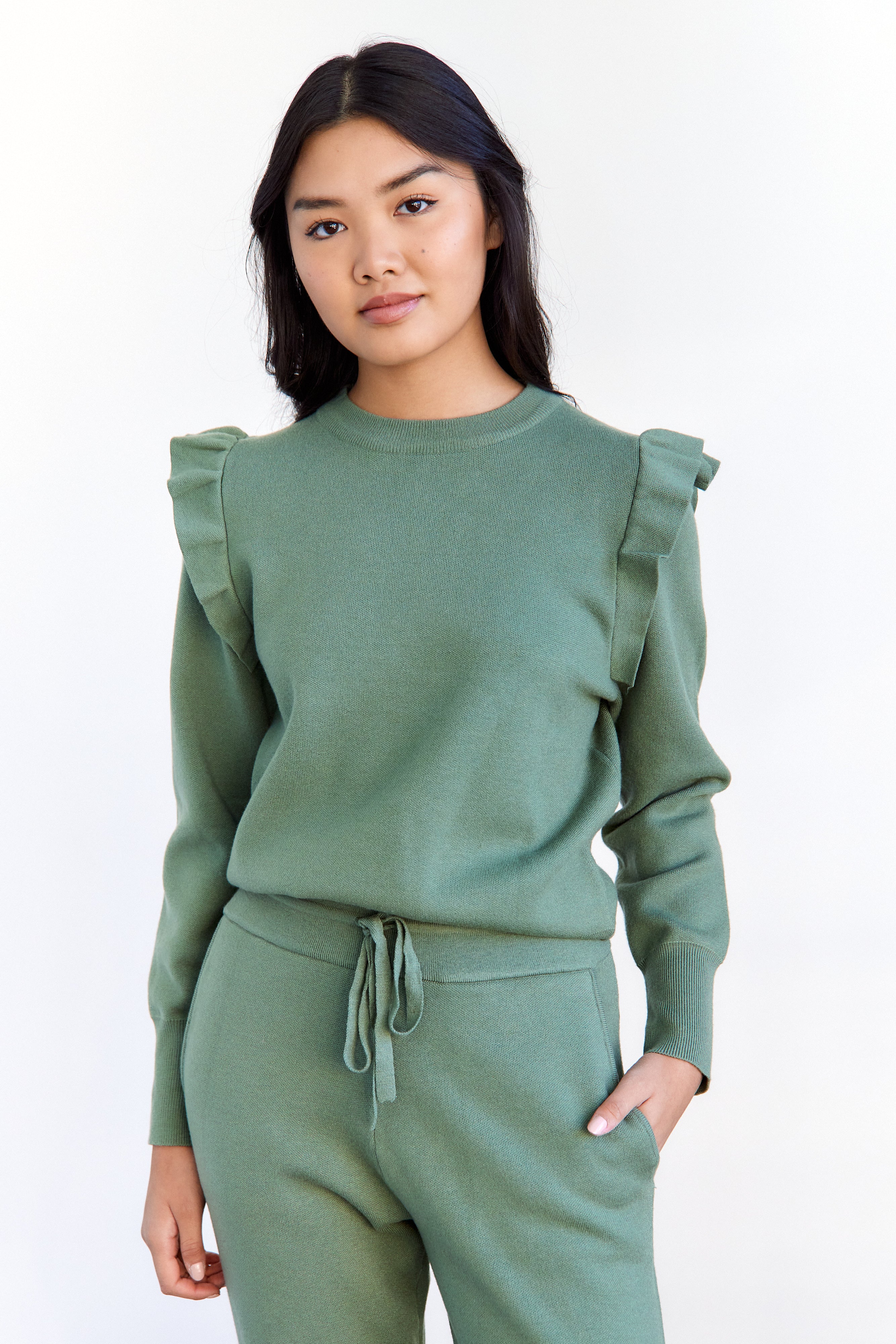 Jazlyn Ruffle Sweater Pullover - fab'rik