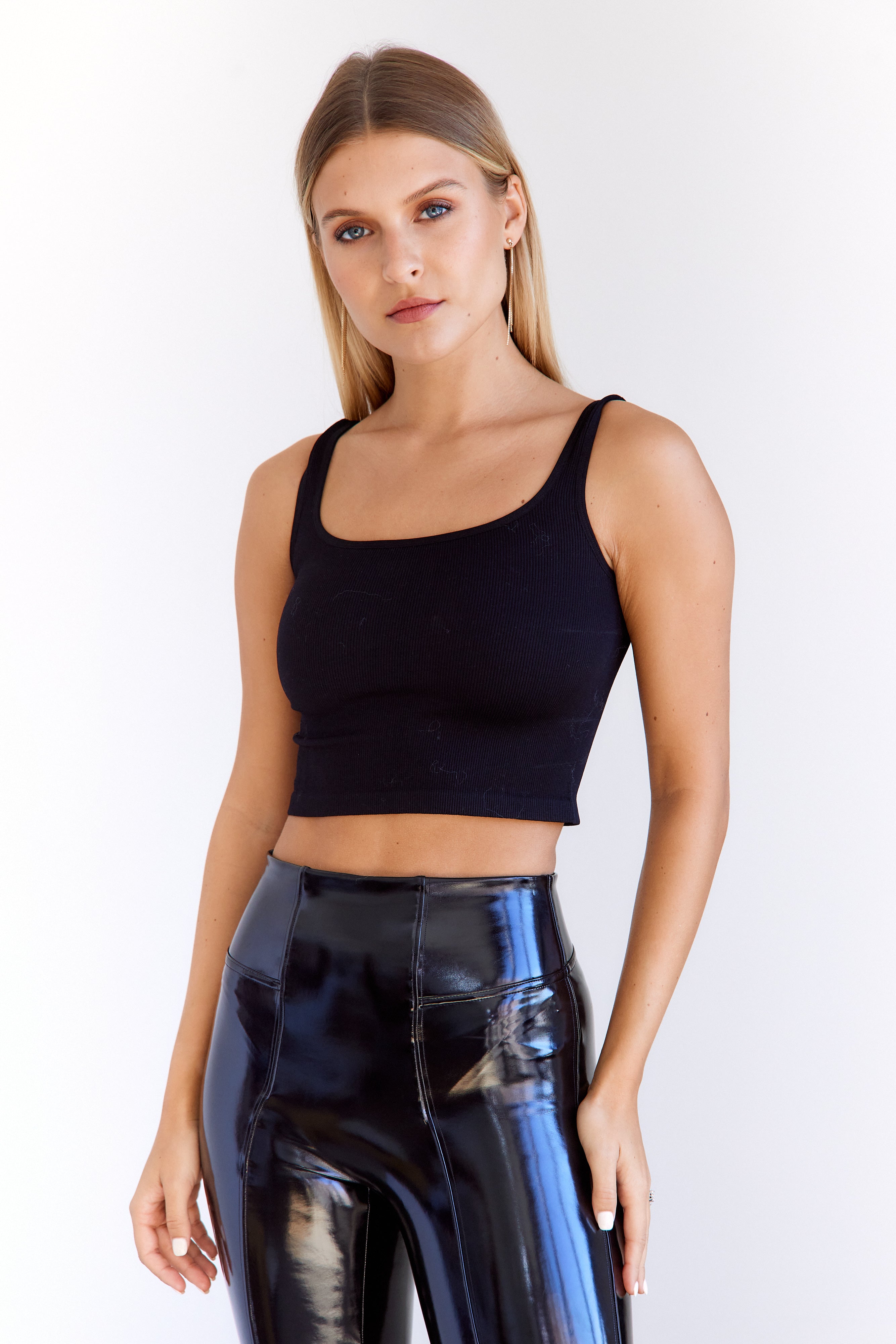 Trenton Ribbed Crop Tank - fab'rik