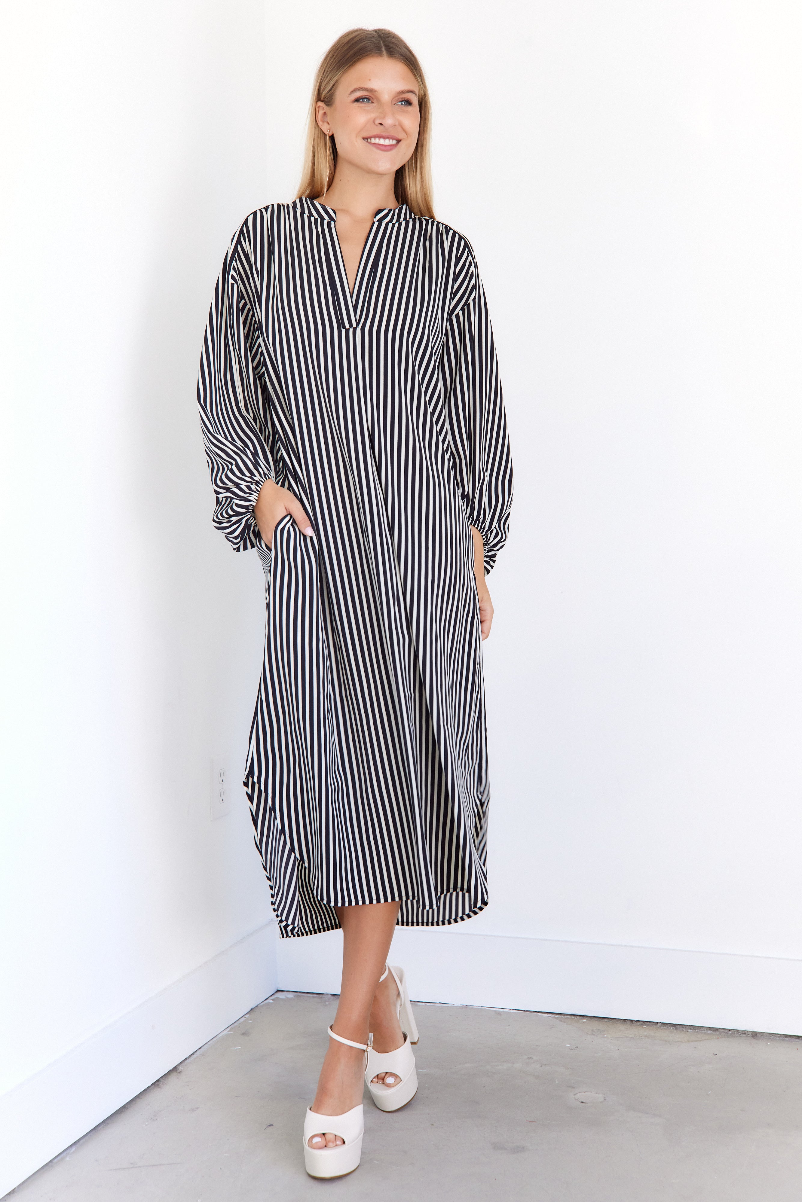 Lessie Striped Midi Dress - fab'rik