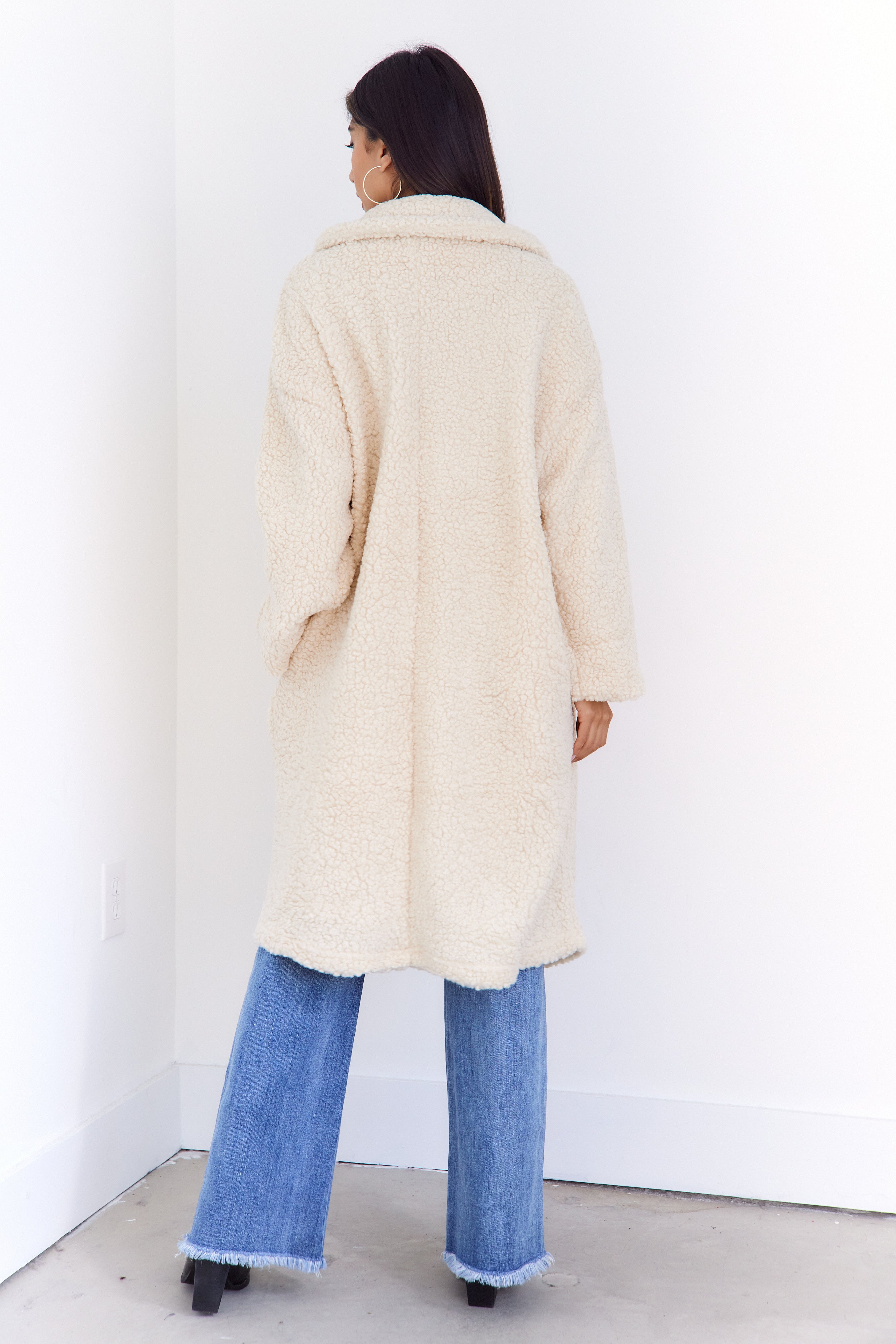 Yasmin Oversized Sherpa Long Coat - fab'rik