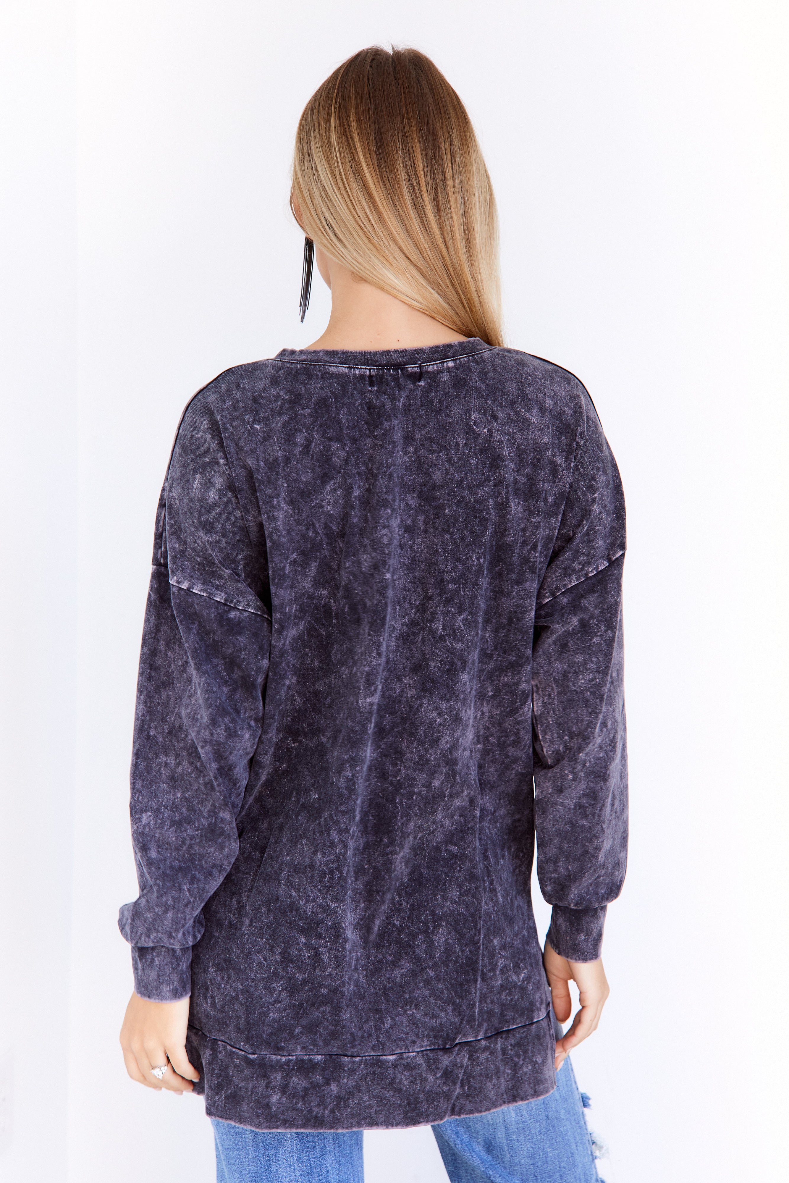 Rhea Mineral Wash V-Neck Sweatshirt - fab'rik