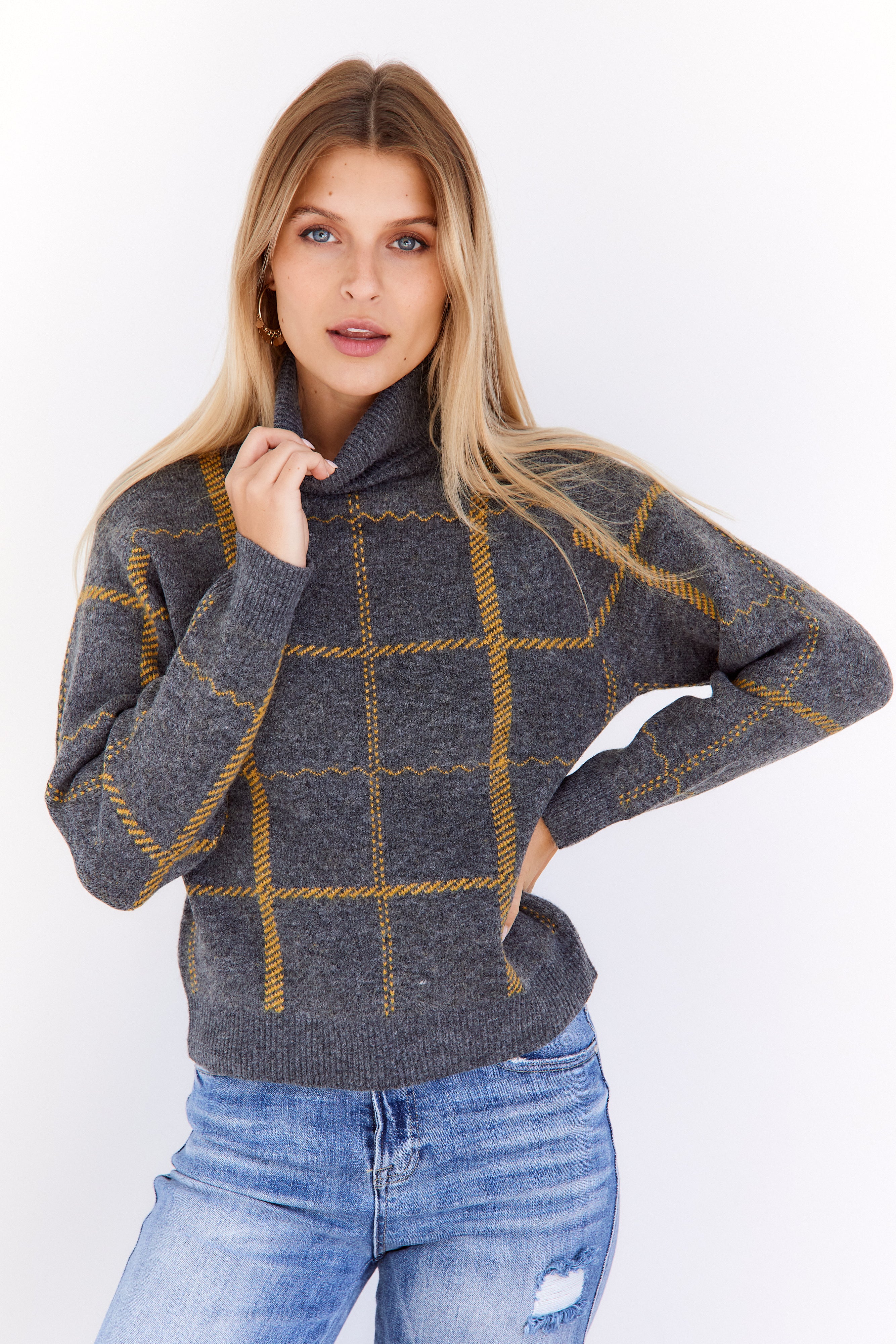 Eliana Plaid Turtleneck Sweater - fab'rik
