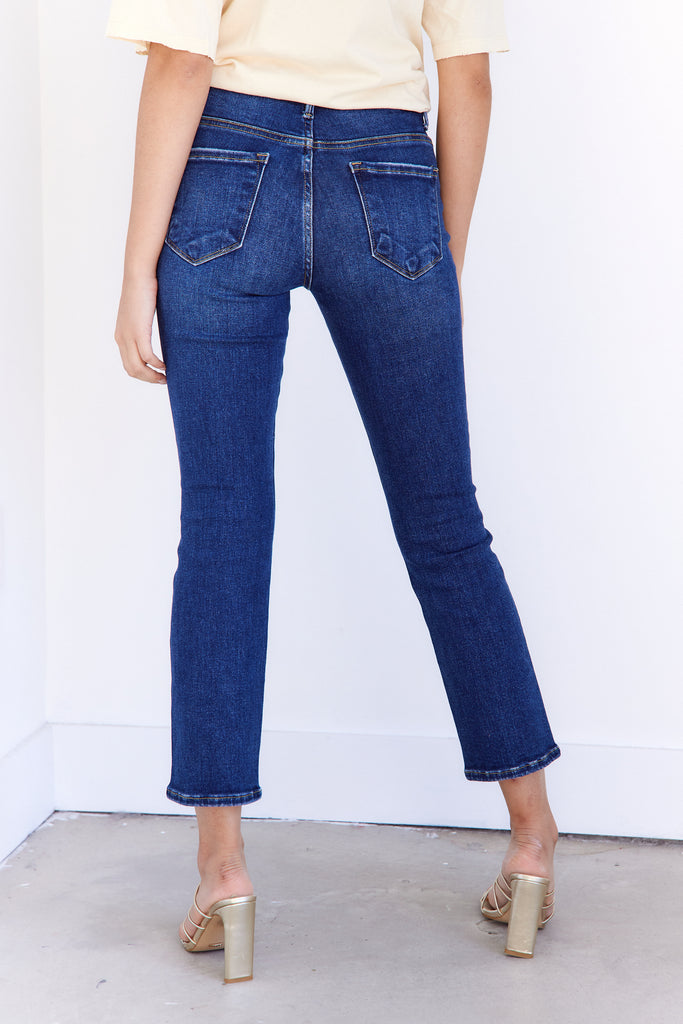 Laney Straight High Waisted Jeans - fab'rik