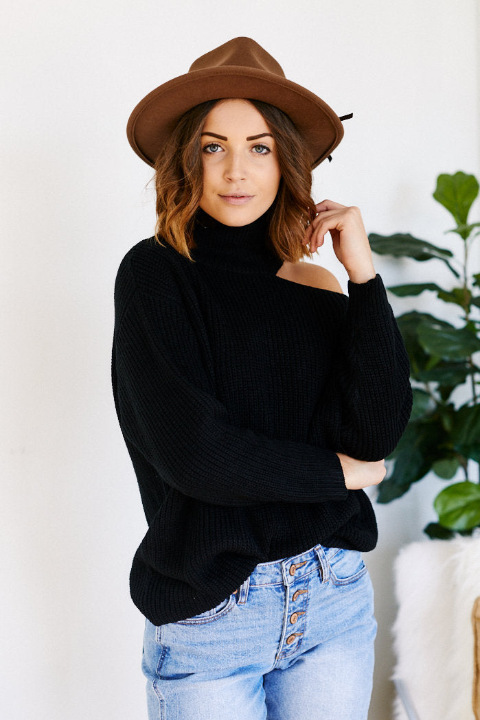Kennedy Cut-Out Sweater - fab'rik
