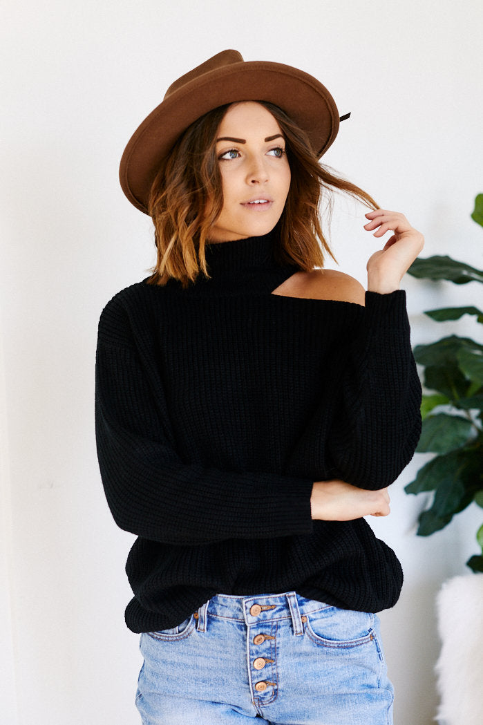 Kennedy Cut-Out Sweater - fab'rik