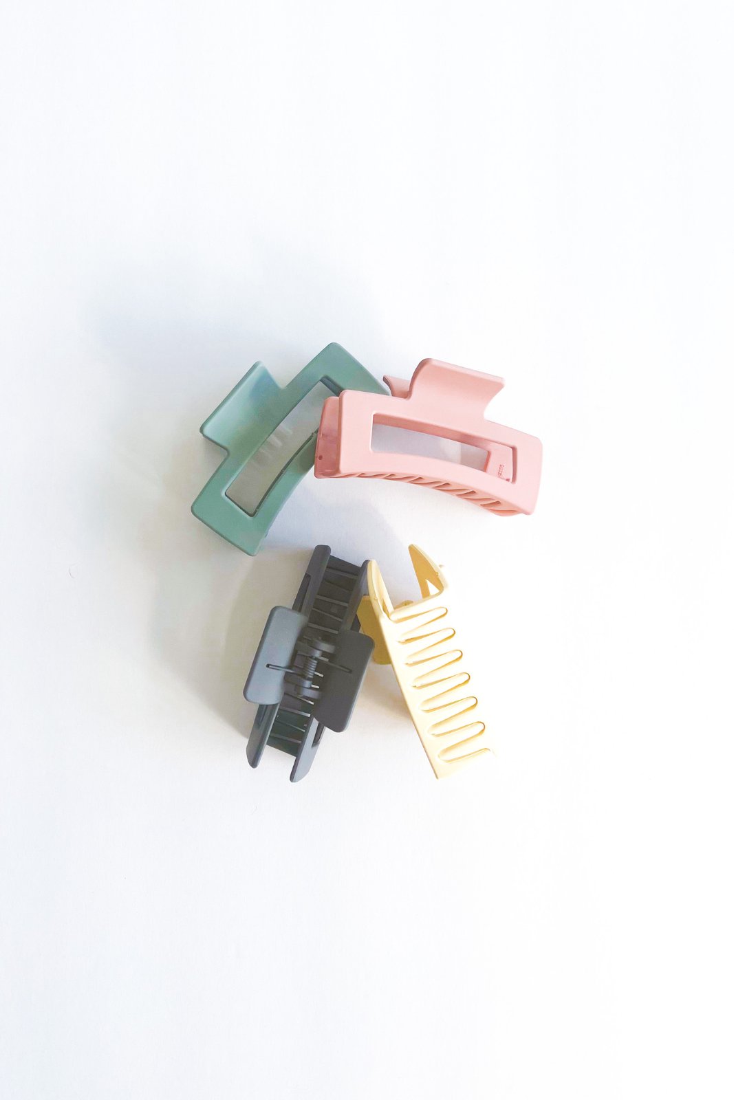 Willow Pastel Hair Claw Clip - fab'rik