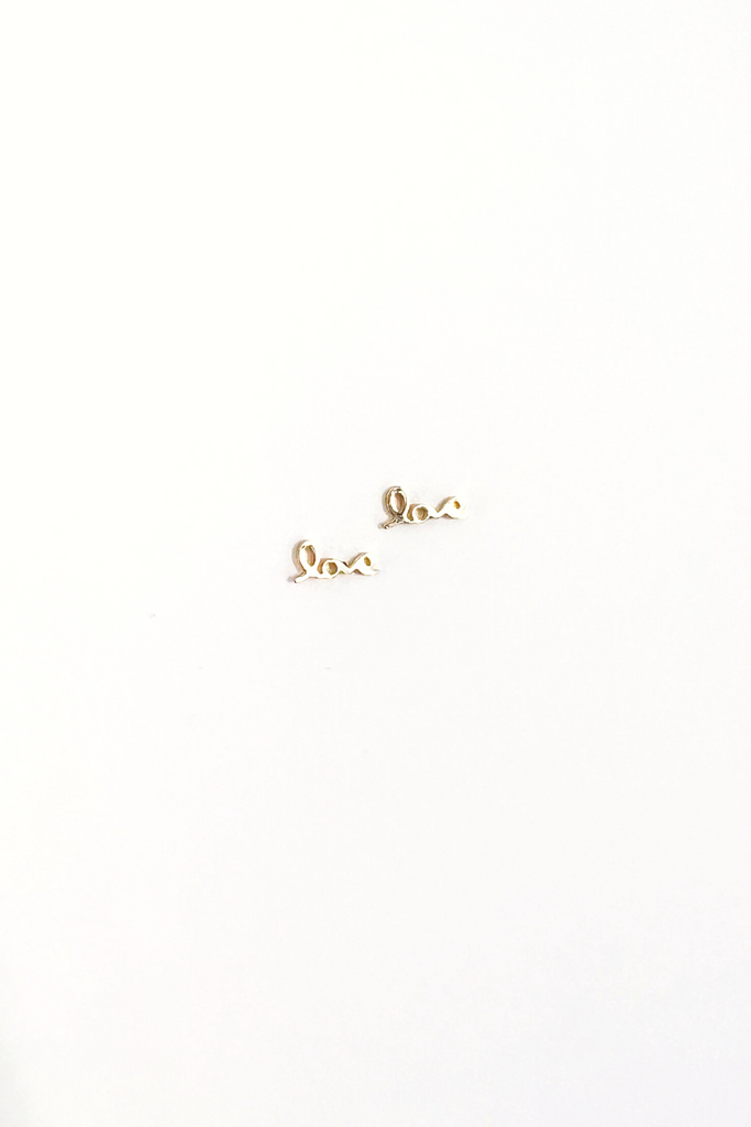 Lovvie Stud Earrings - fab'rik
