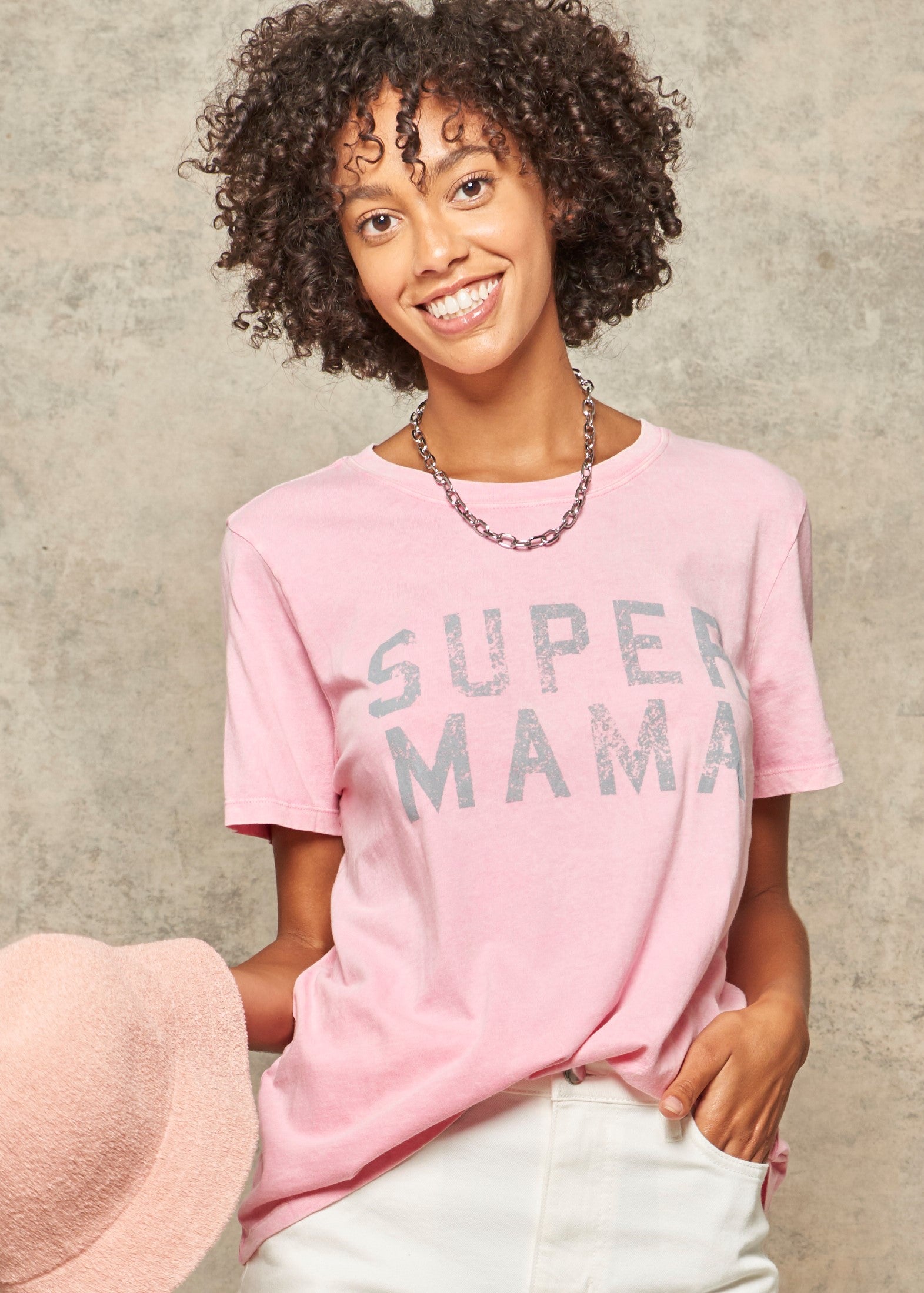 SALE - "Super Mama" Graphic Tee - fab'rik