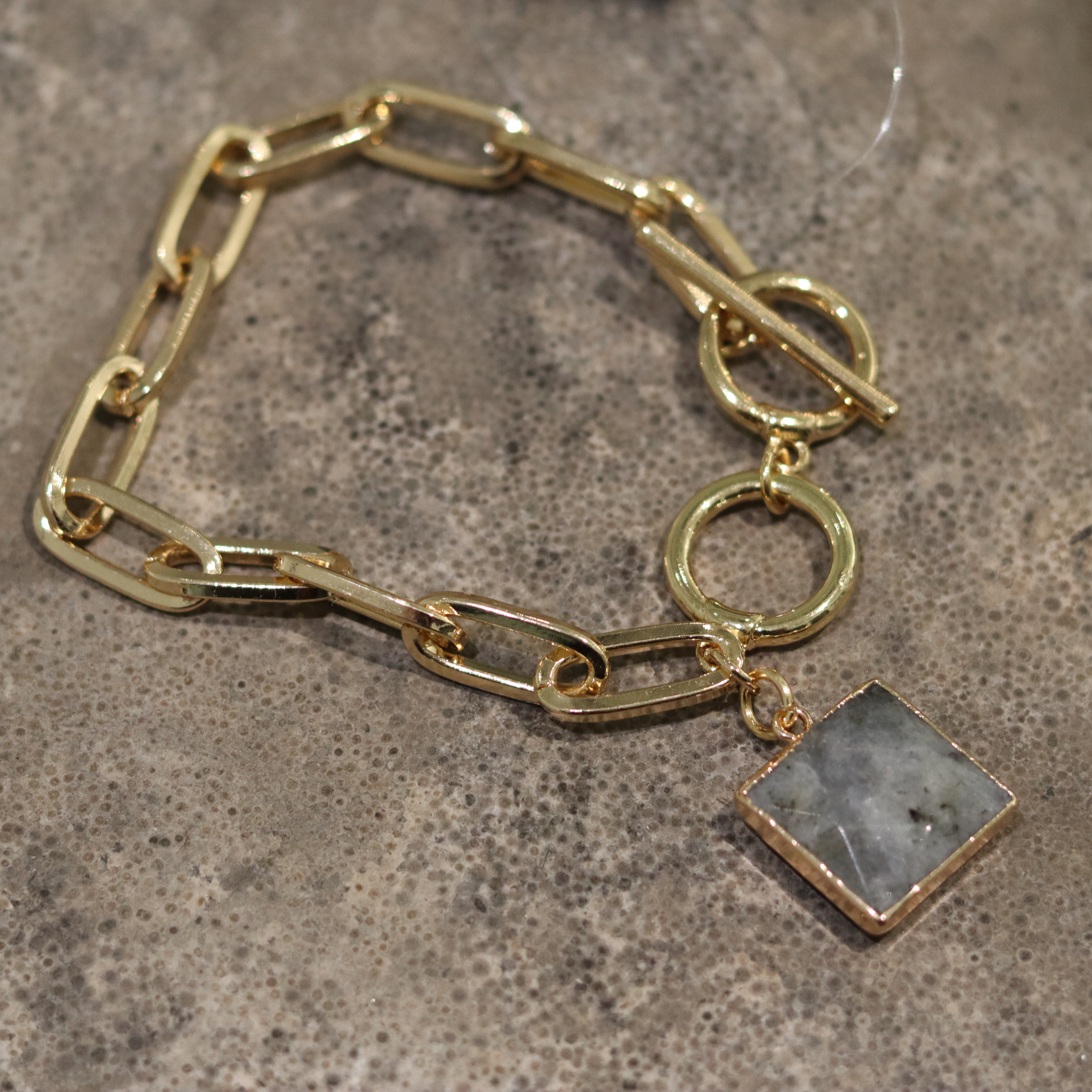 Holly Square Stone Bracelet - fab'rik