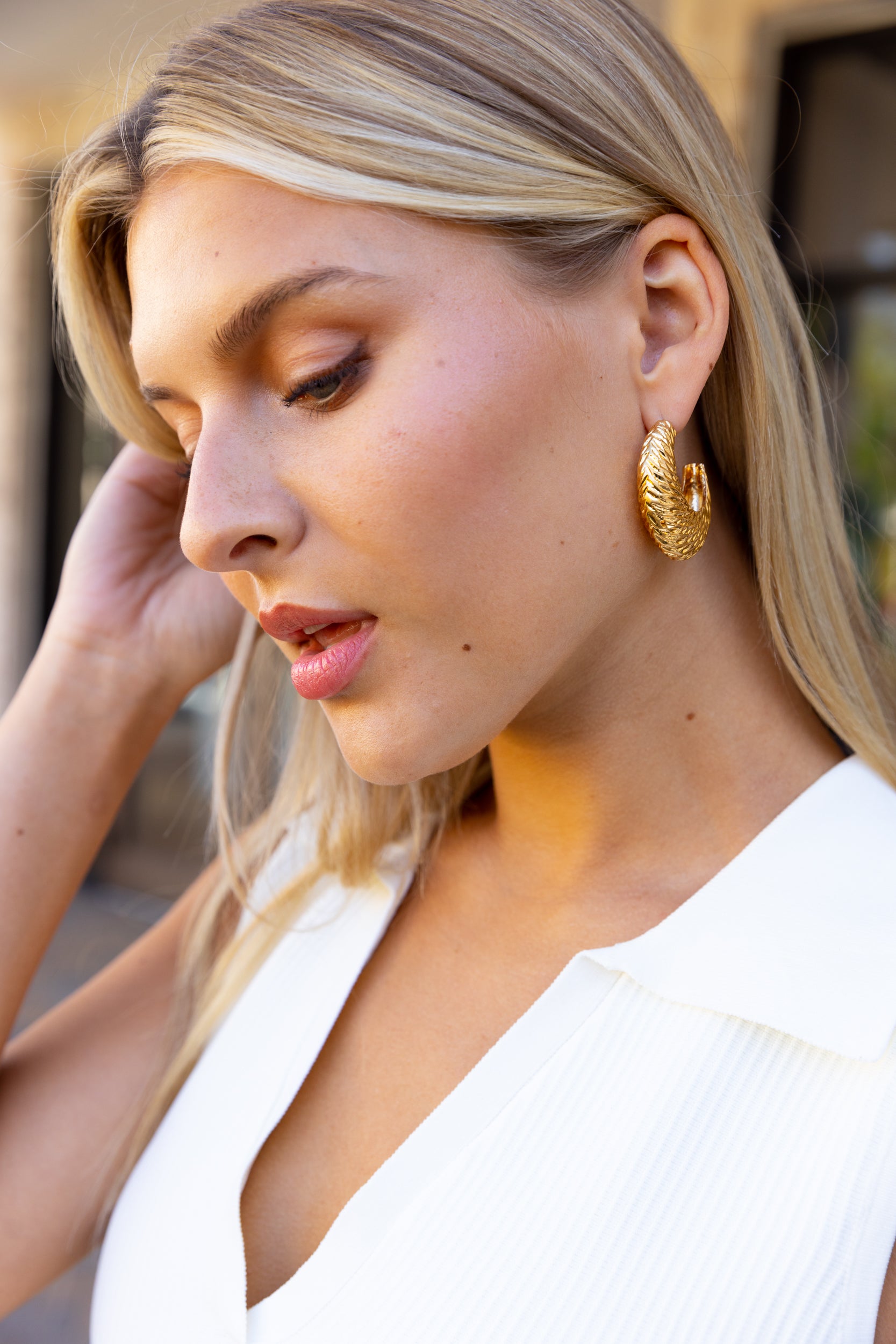 Selena Textured Metal Hoop Earrings - fab'rik