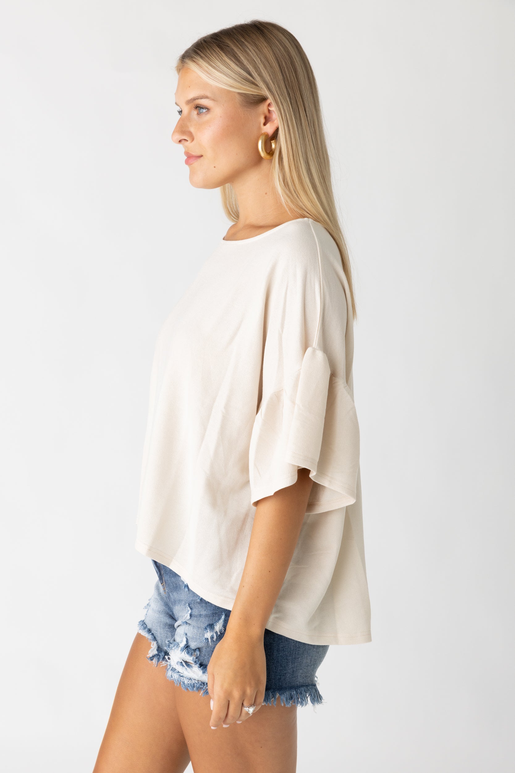 Brynn Ruffle Trim Tee - fab'rik