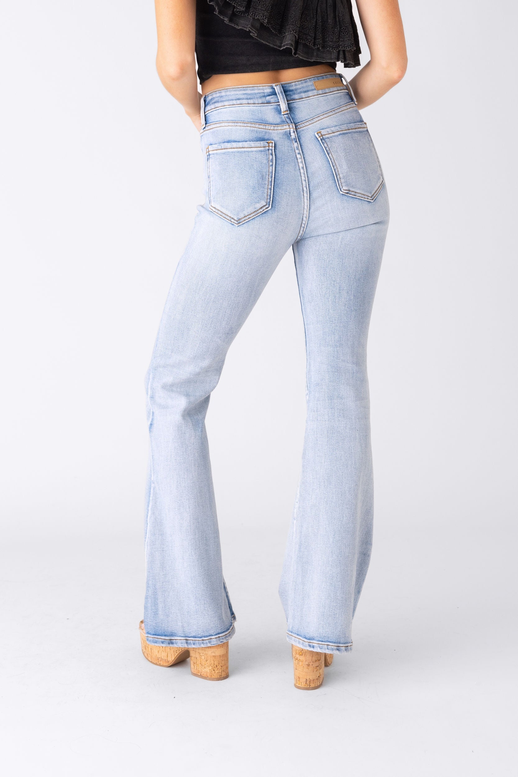 Maddie High Rise Flare Jeans - fab'rik