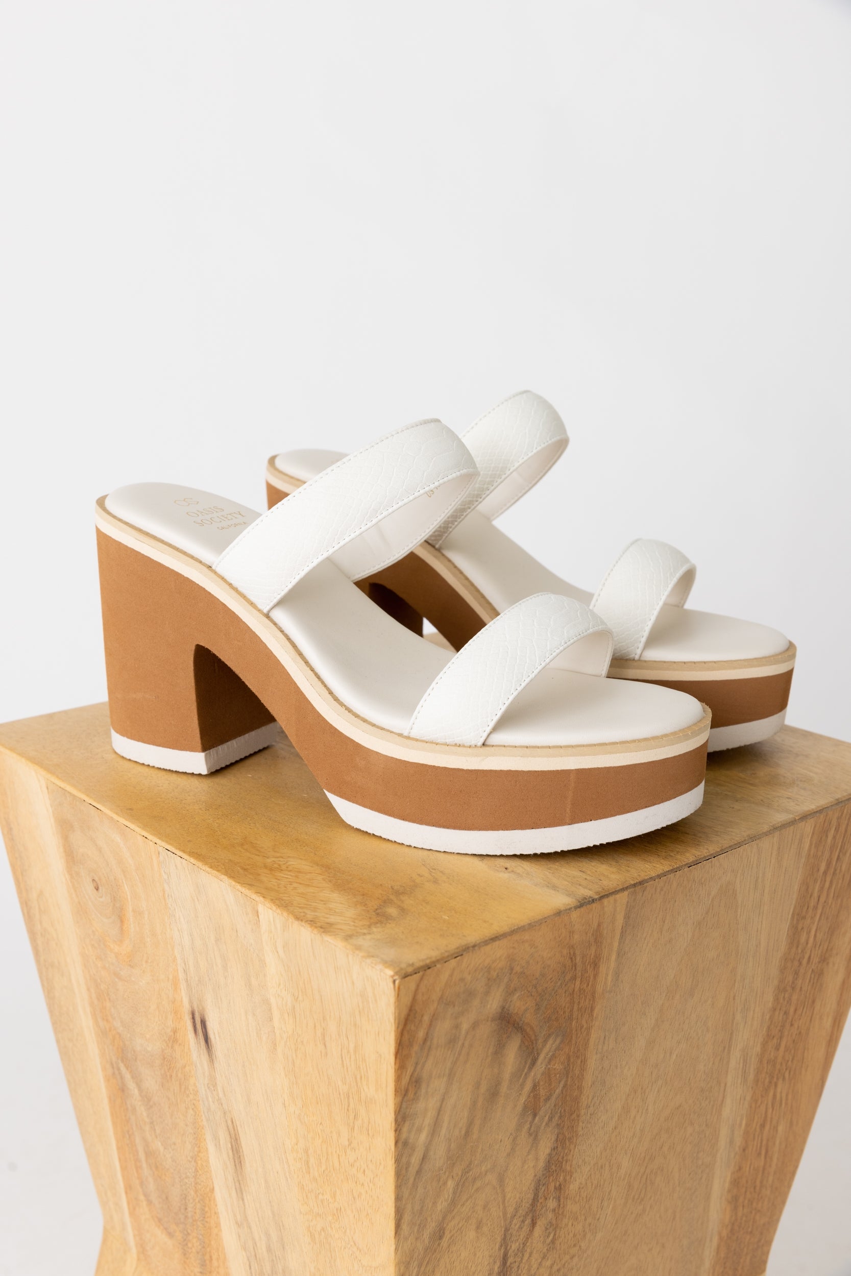 Daphne Chunky Platform Sandals - fab'rik