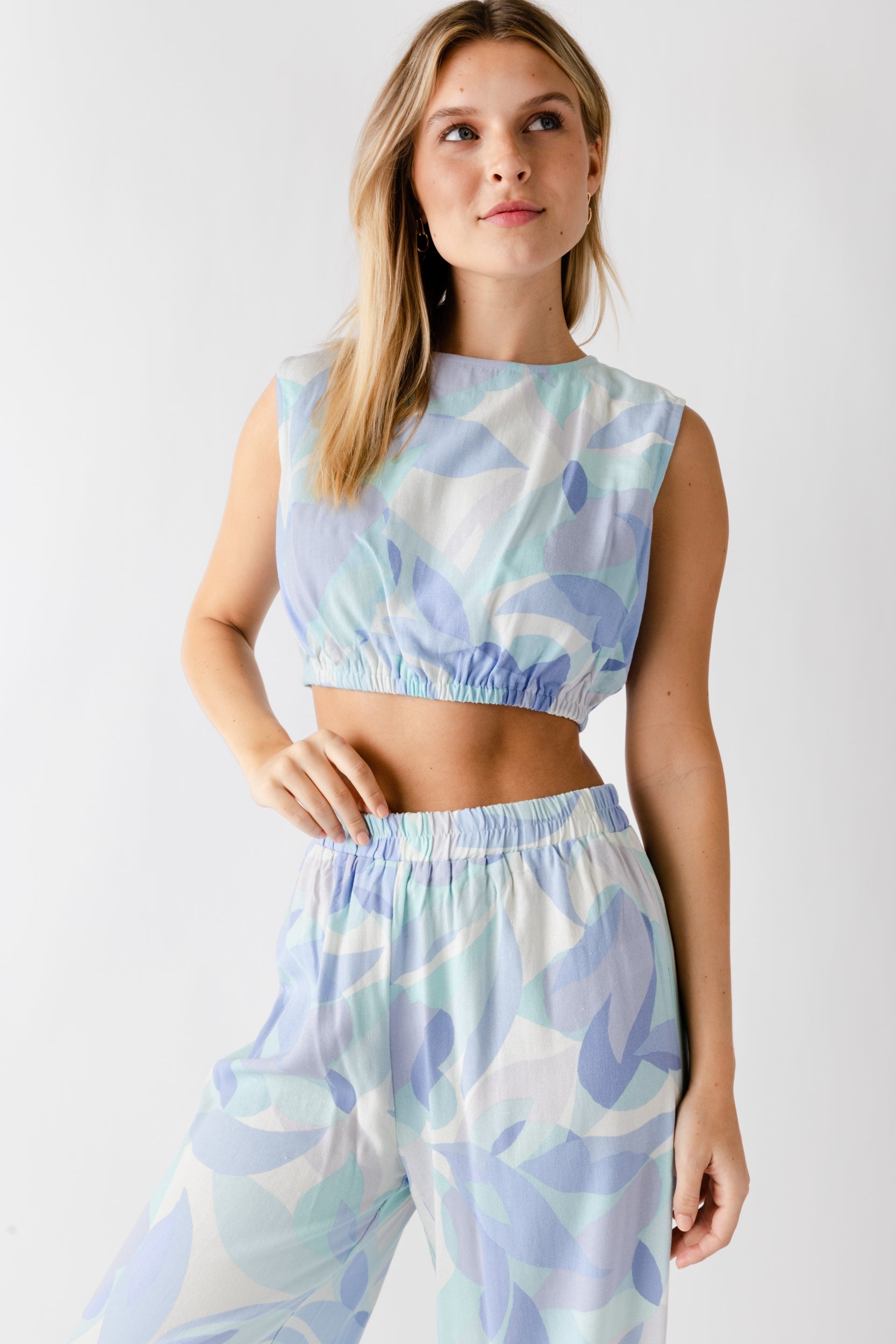 Lila Printed Sleeveless Tie Top - fab'rik