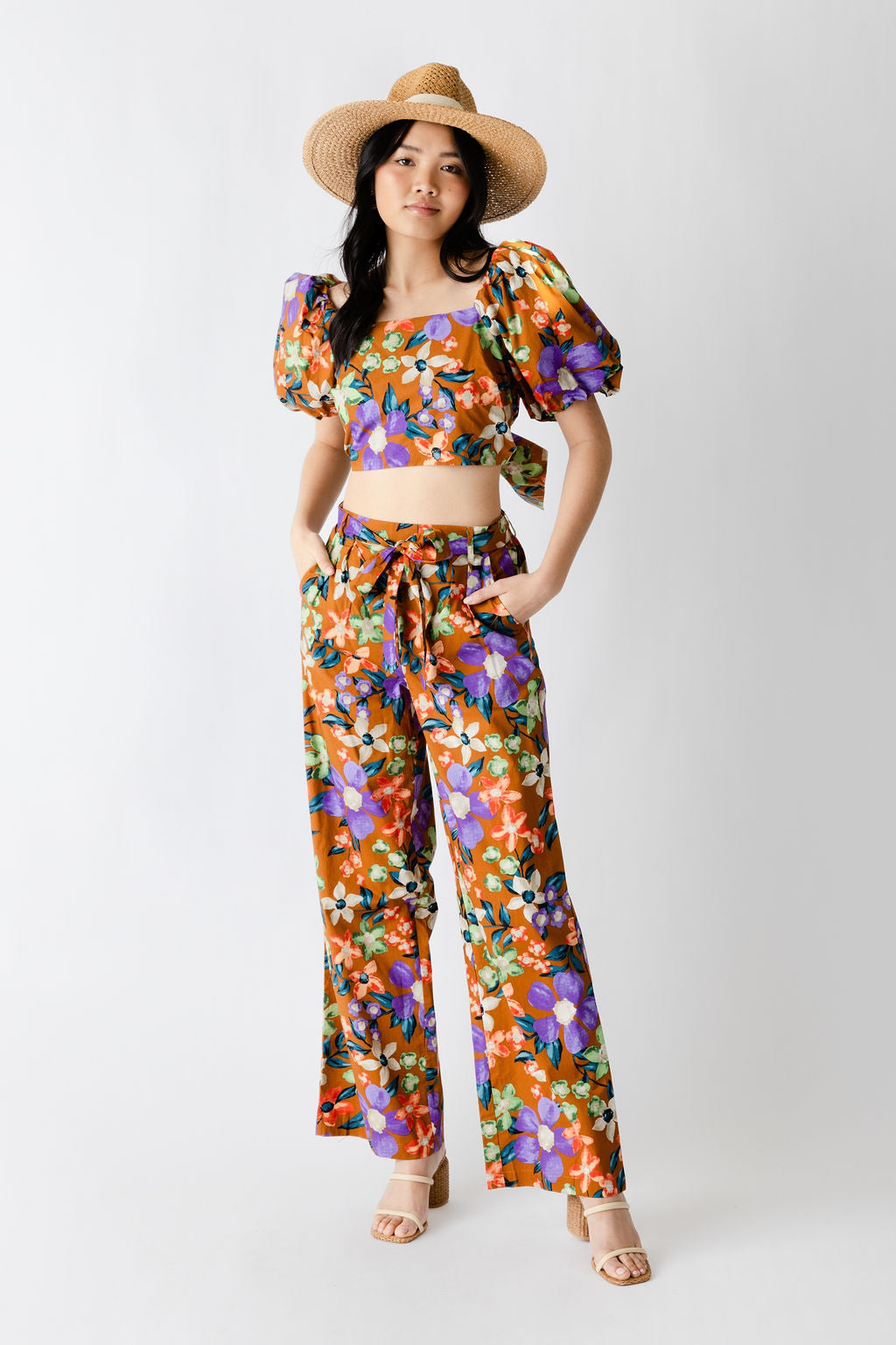 Blakely Floral Cropped Bubble Sleeve Top - fab'rik