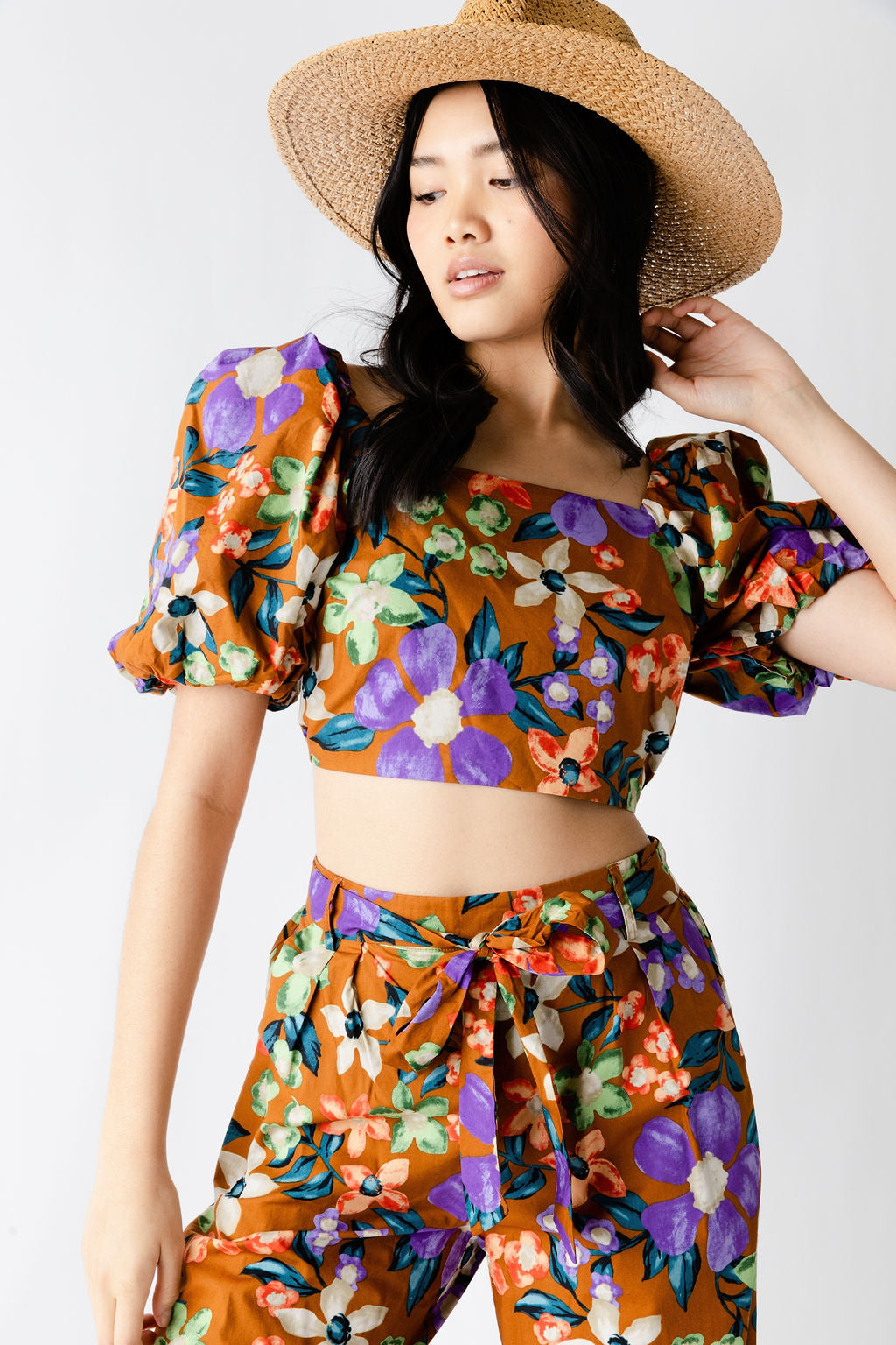 Blakely Floral Cropped Bubble Sleeve Top - fab'rik
