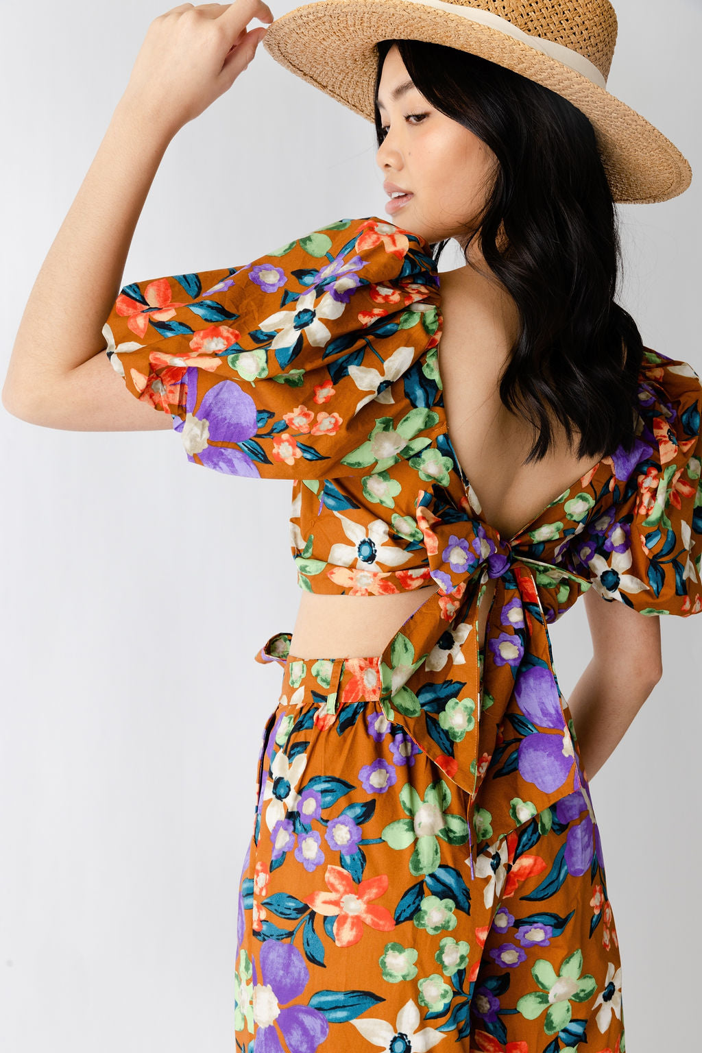 Blakely Floral Cropped Bubble Sleeve Top - fab'rik