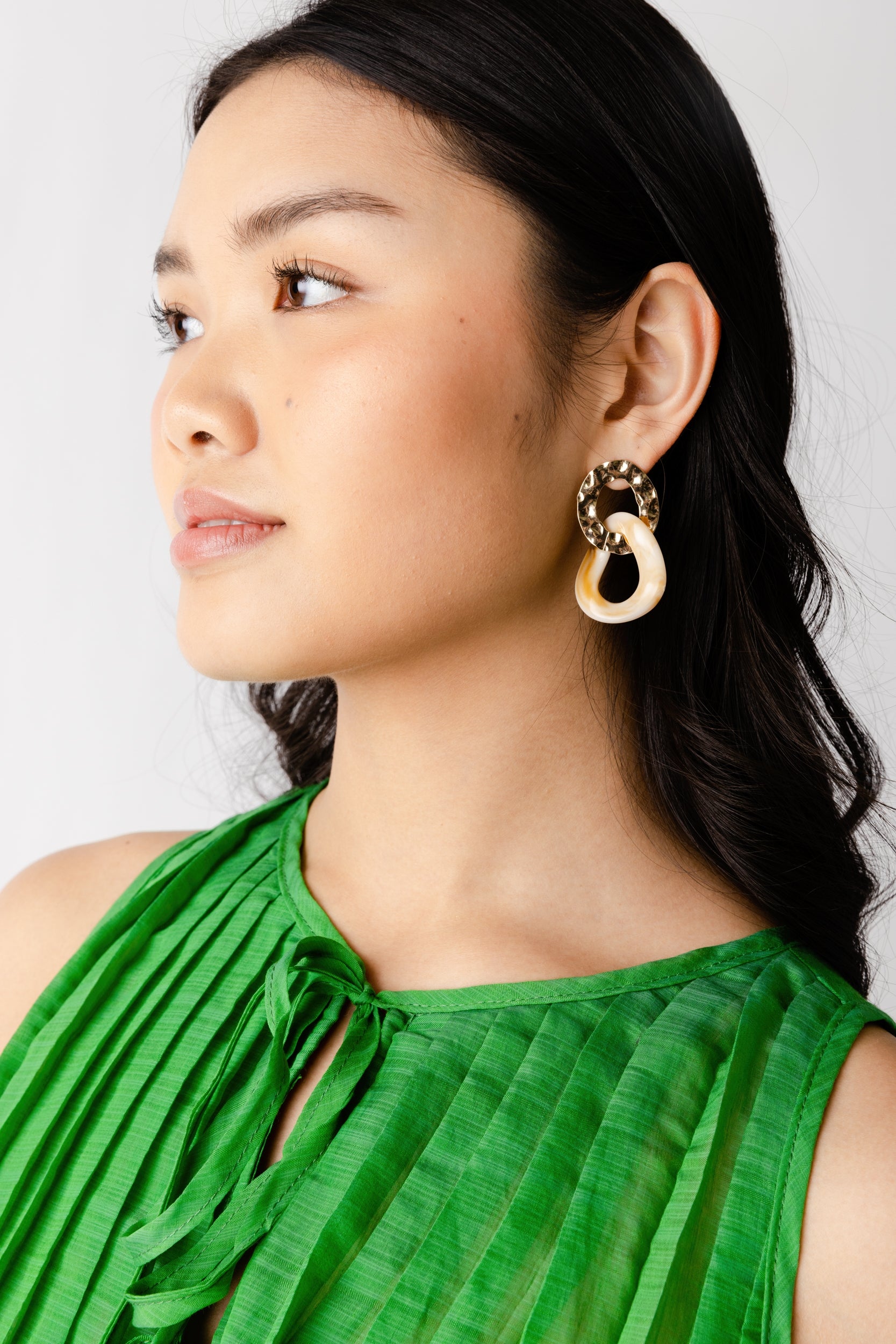 Harper Acrylic Chain Earrings - fab'rik